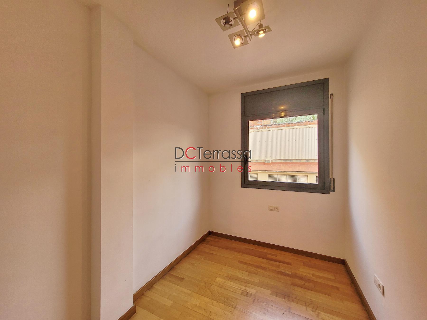 For rent of flat in Terrassa