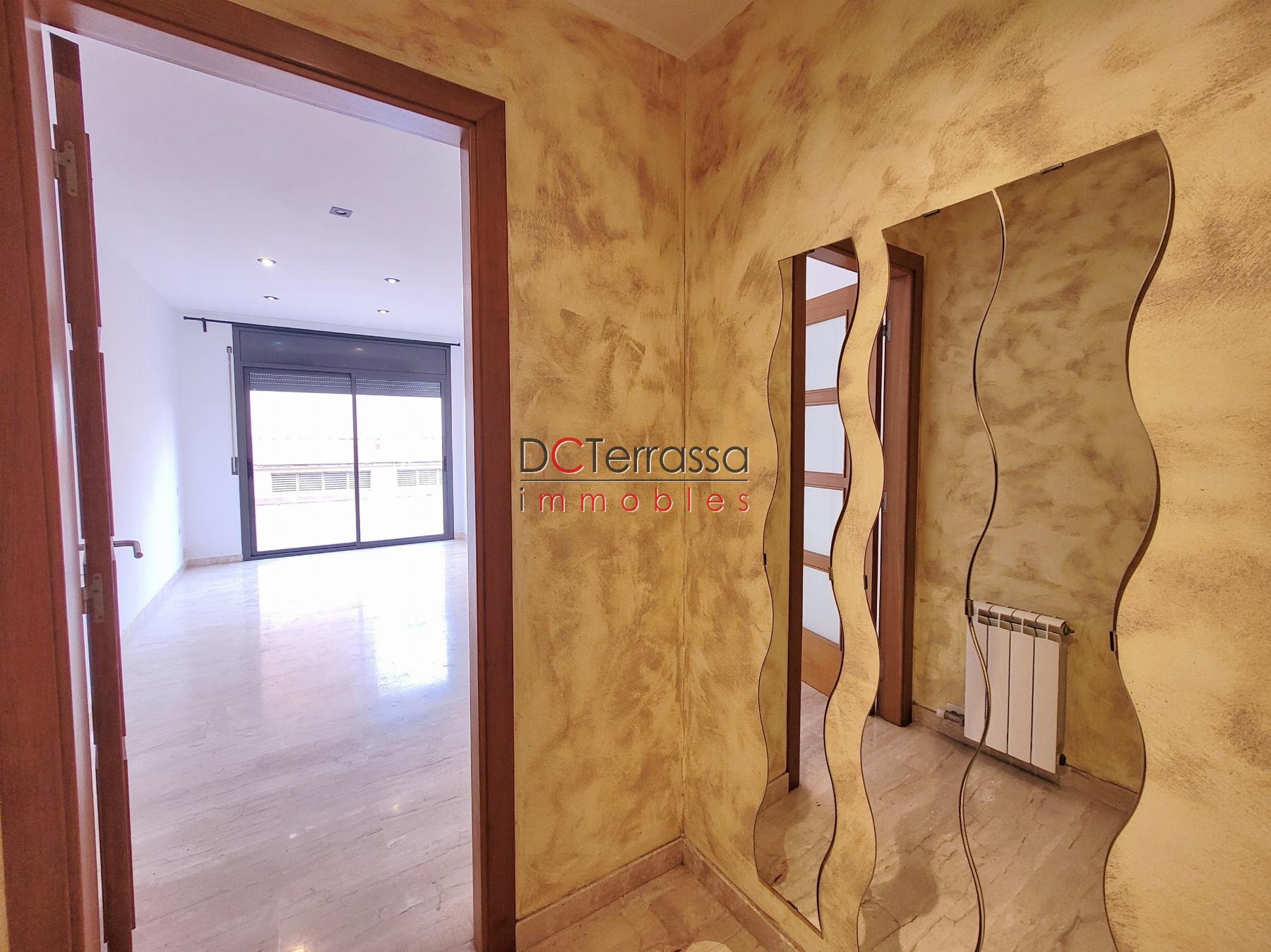 For rent of flat in Terrassa
