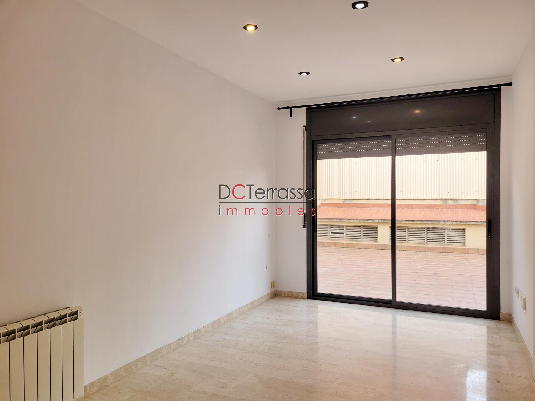 For rent of flat in Terrassa