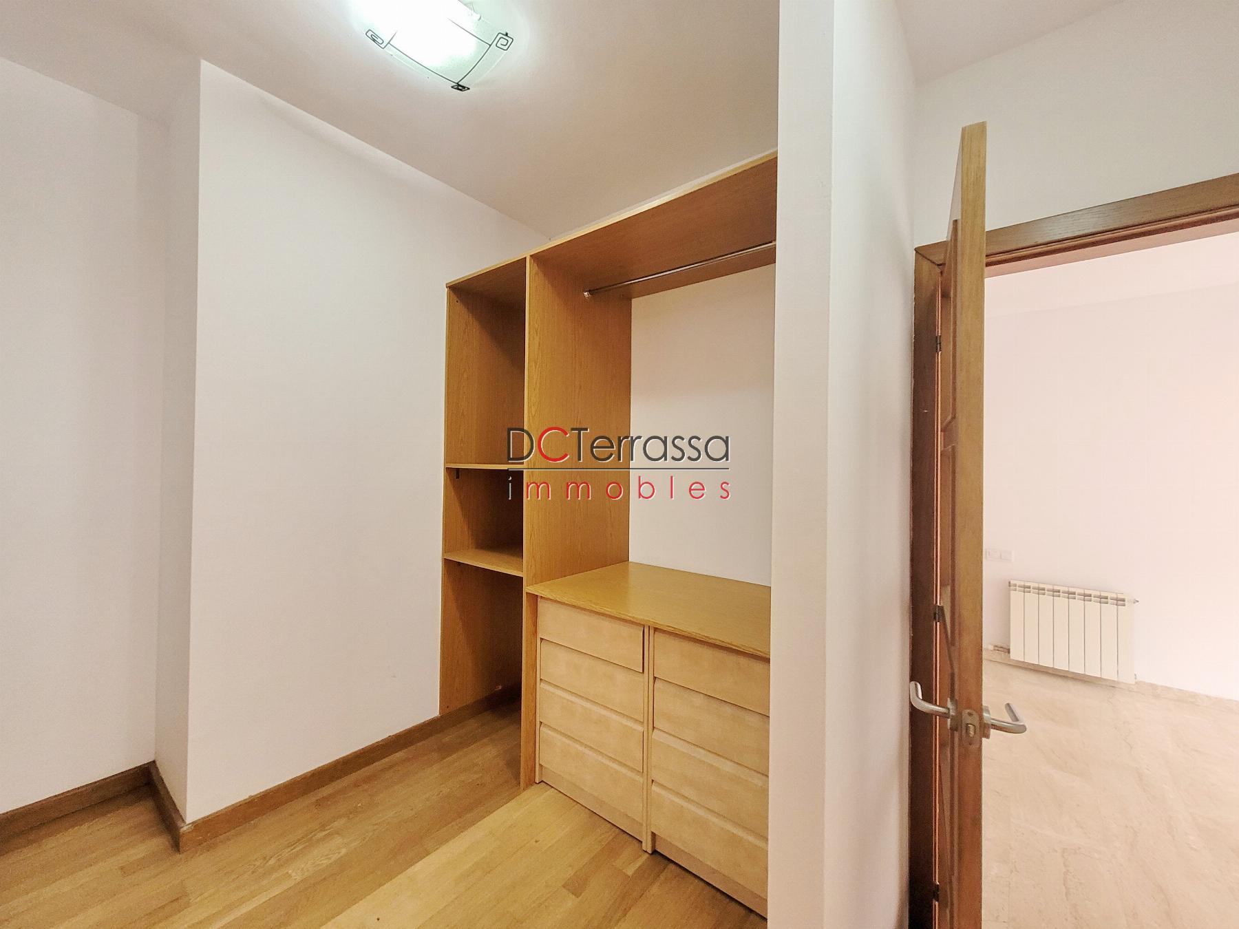 For rent of flat in Terrassa