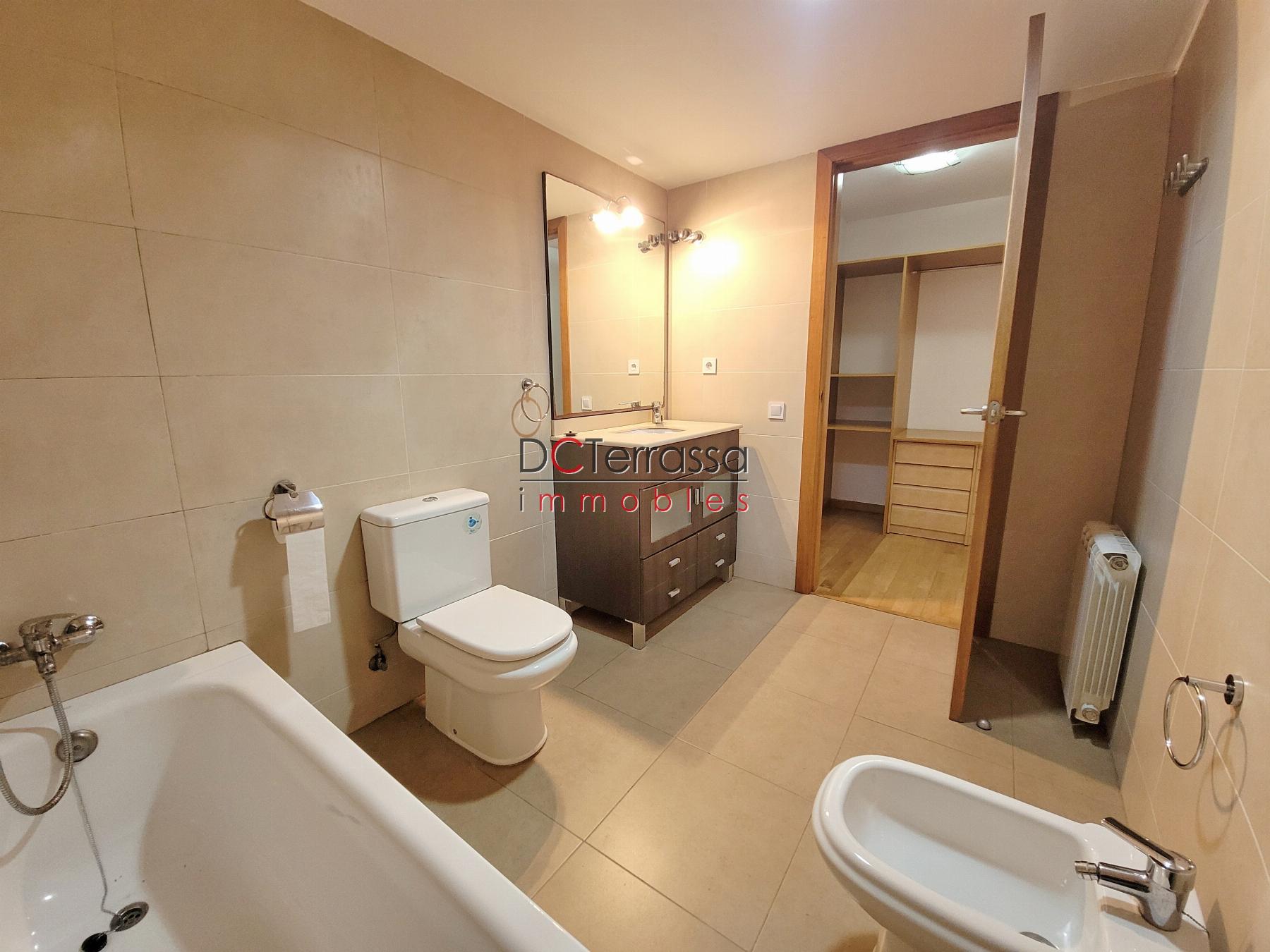 For rent of flat in Terrassa