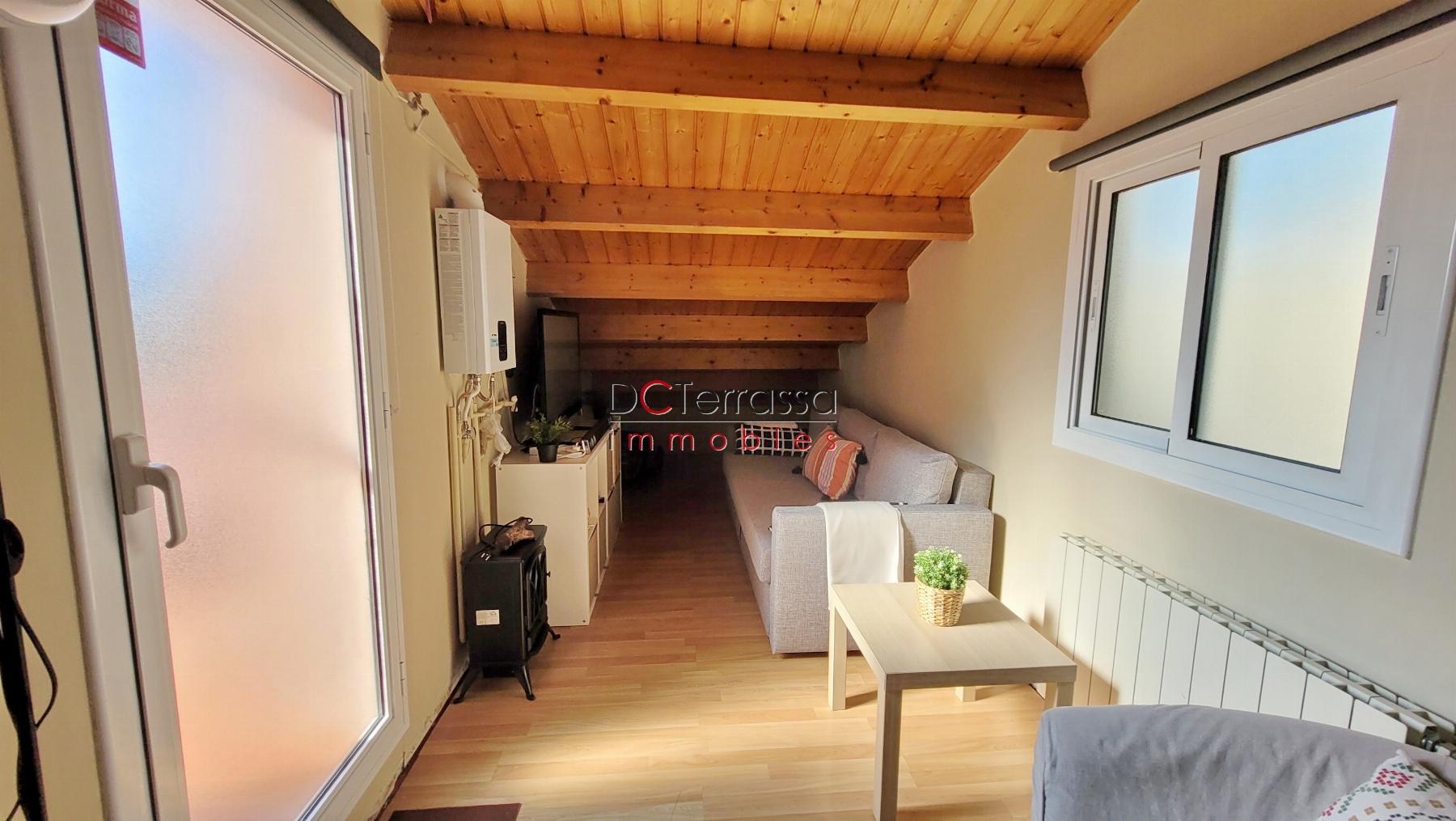 For sale of duplex in Terrassa