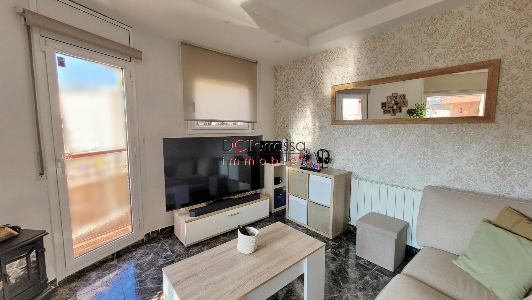 For sale of duplex in Terrassa