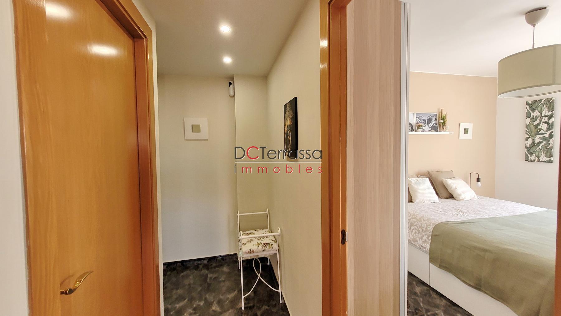 For sale of duplex in Terrassa