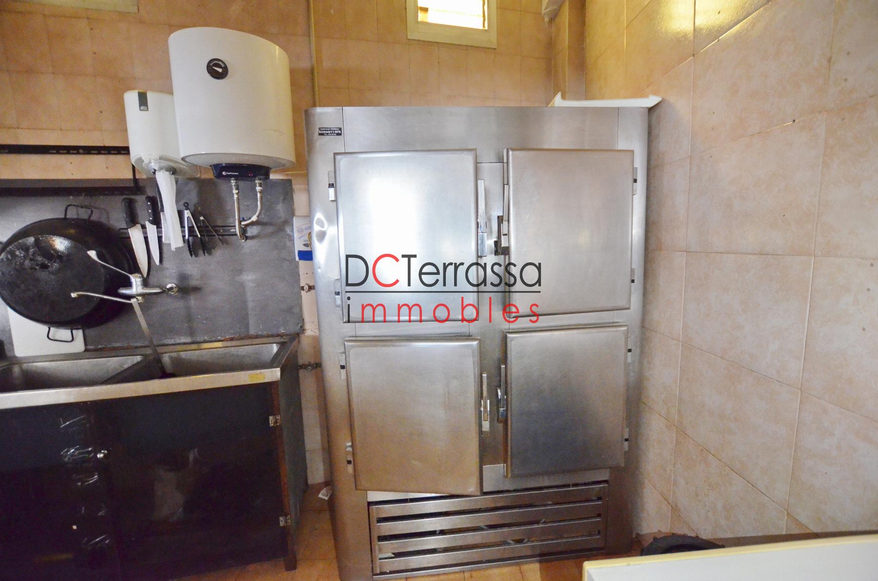 Venda de local comercial a Terrassa