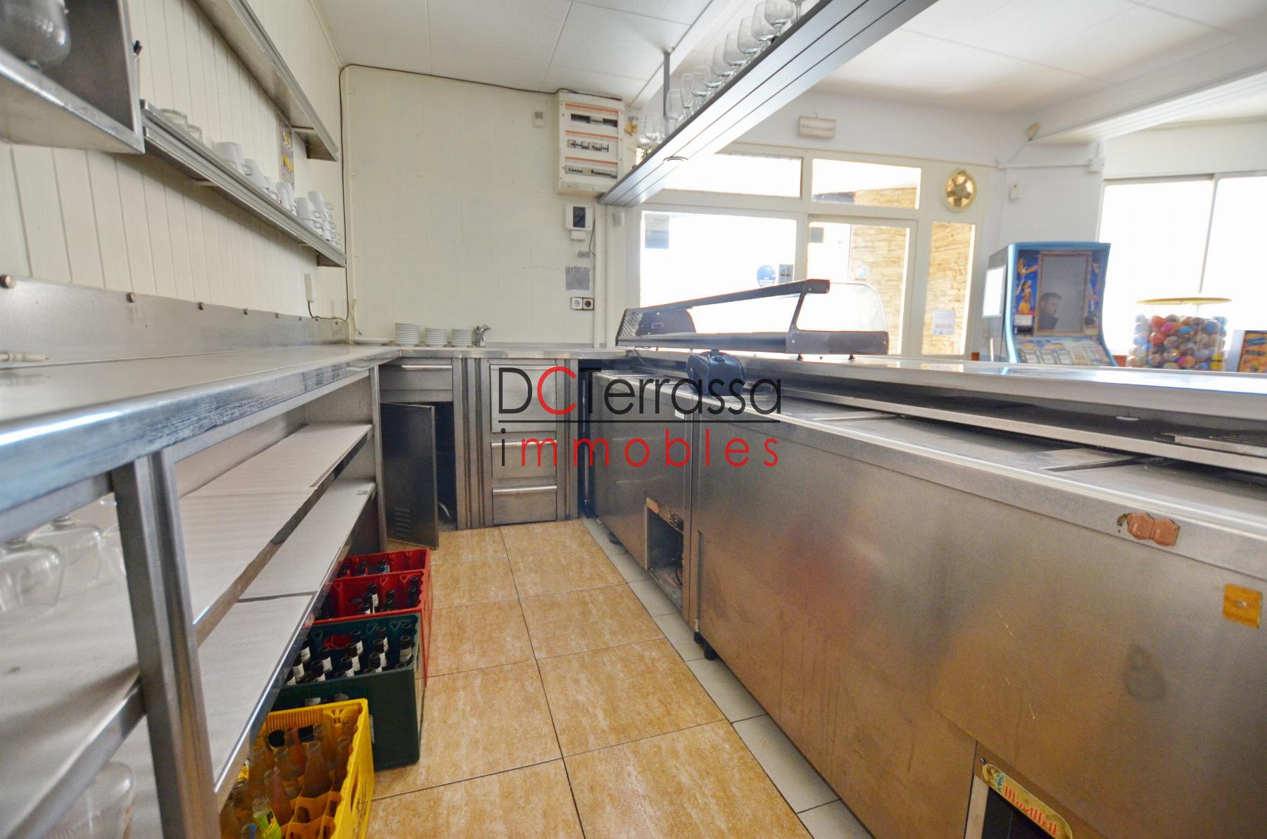 Venda de local comercial a Terrassa