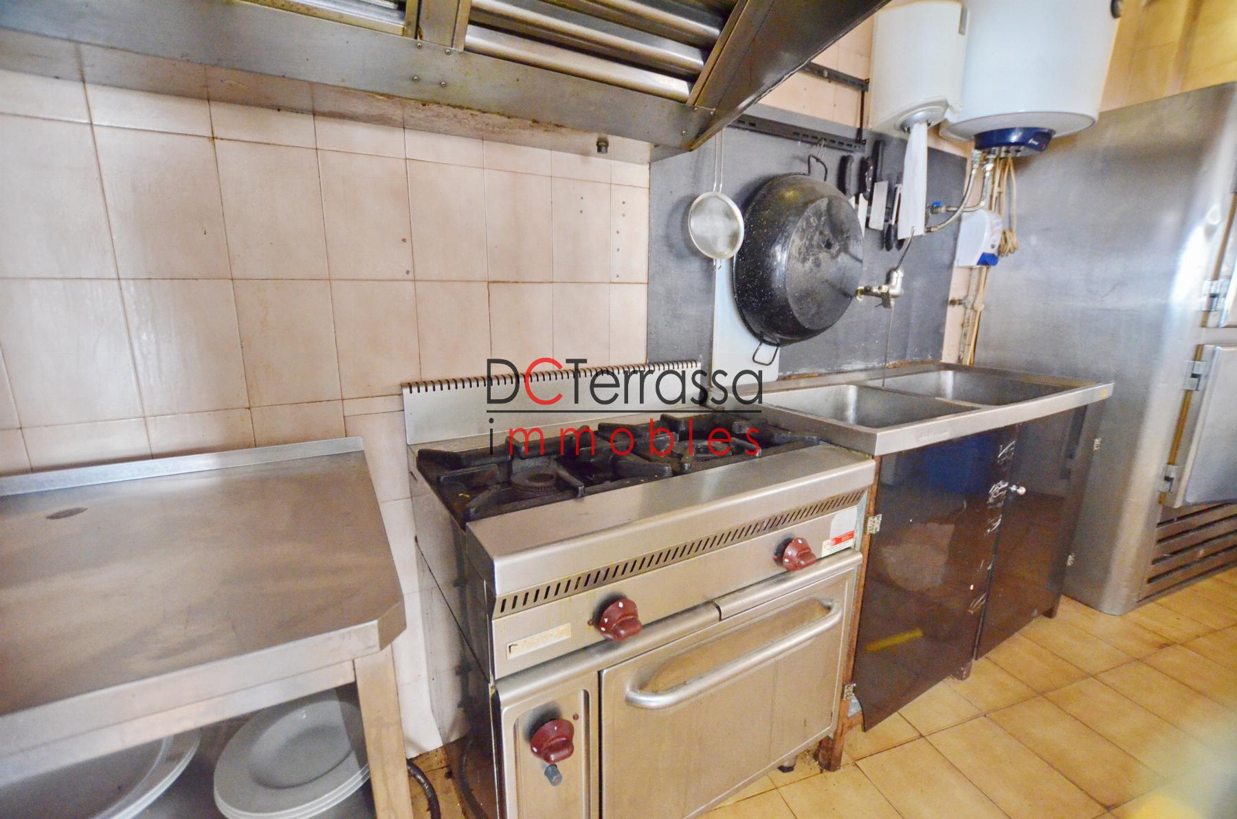Venda de local comercial a Terrassa