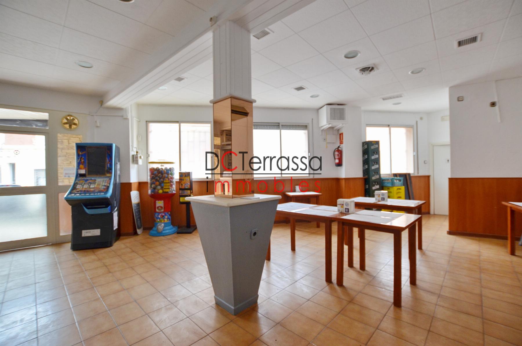 Venda de local comercial a Terrassa