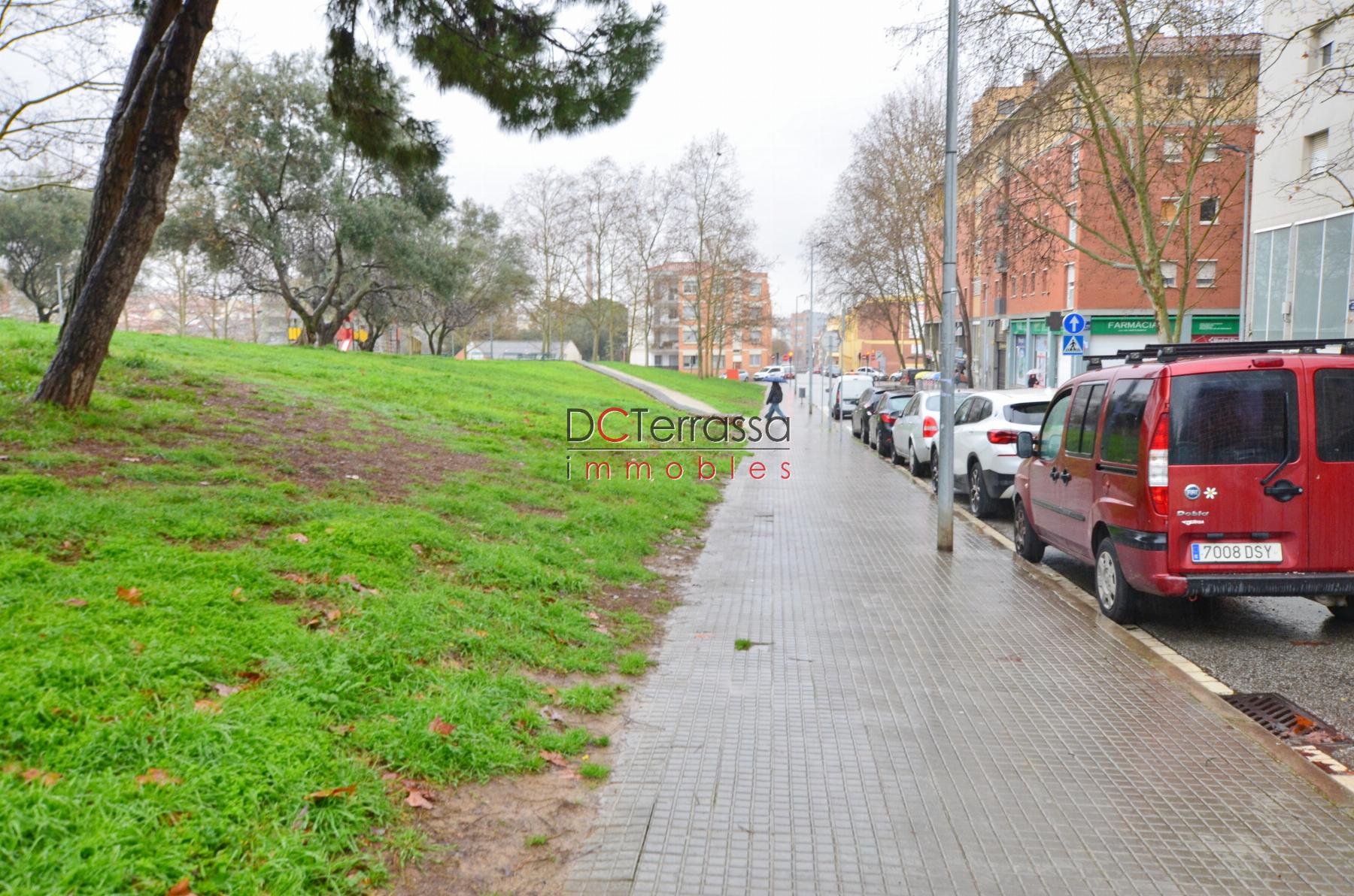 For share of commercial in Terrassa