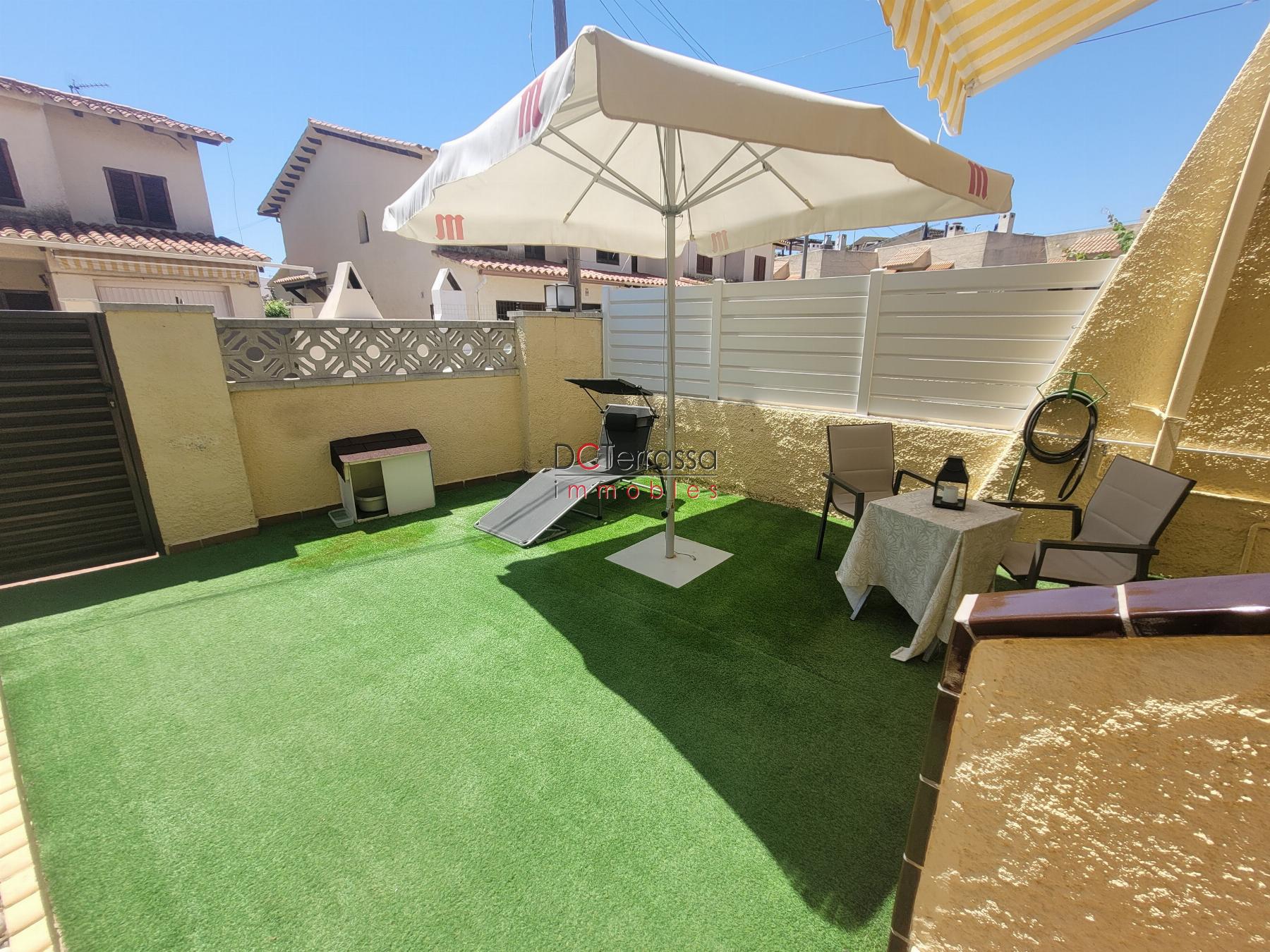 For sale of house in Roda de Barà