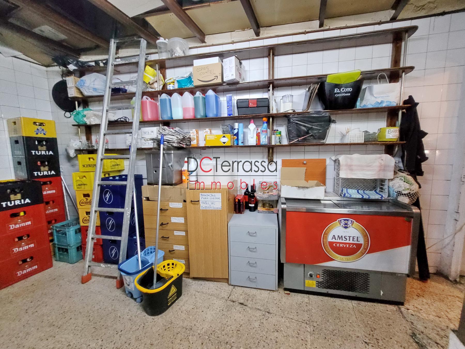 For share of premises in Terrassa