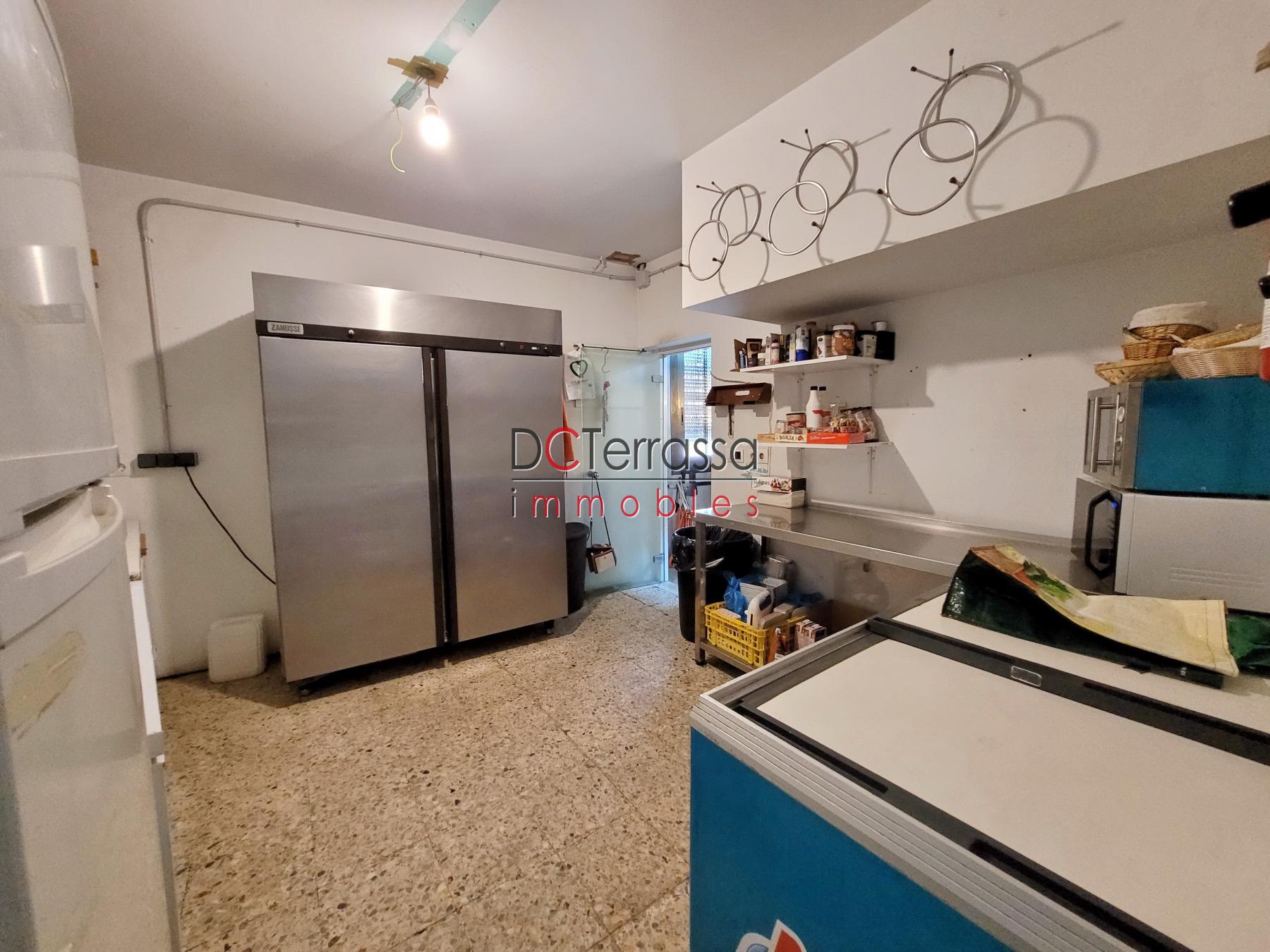 For share of premises in Terrassa