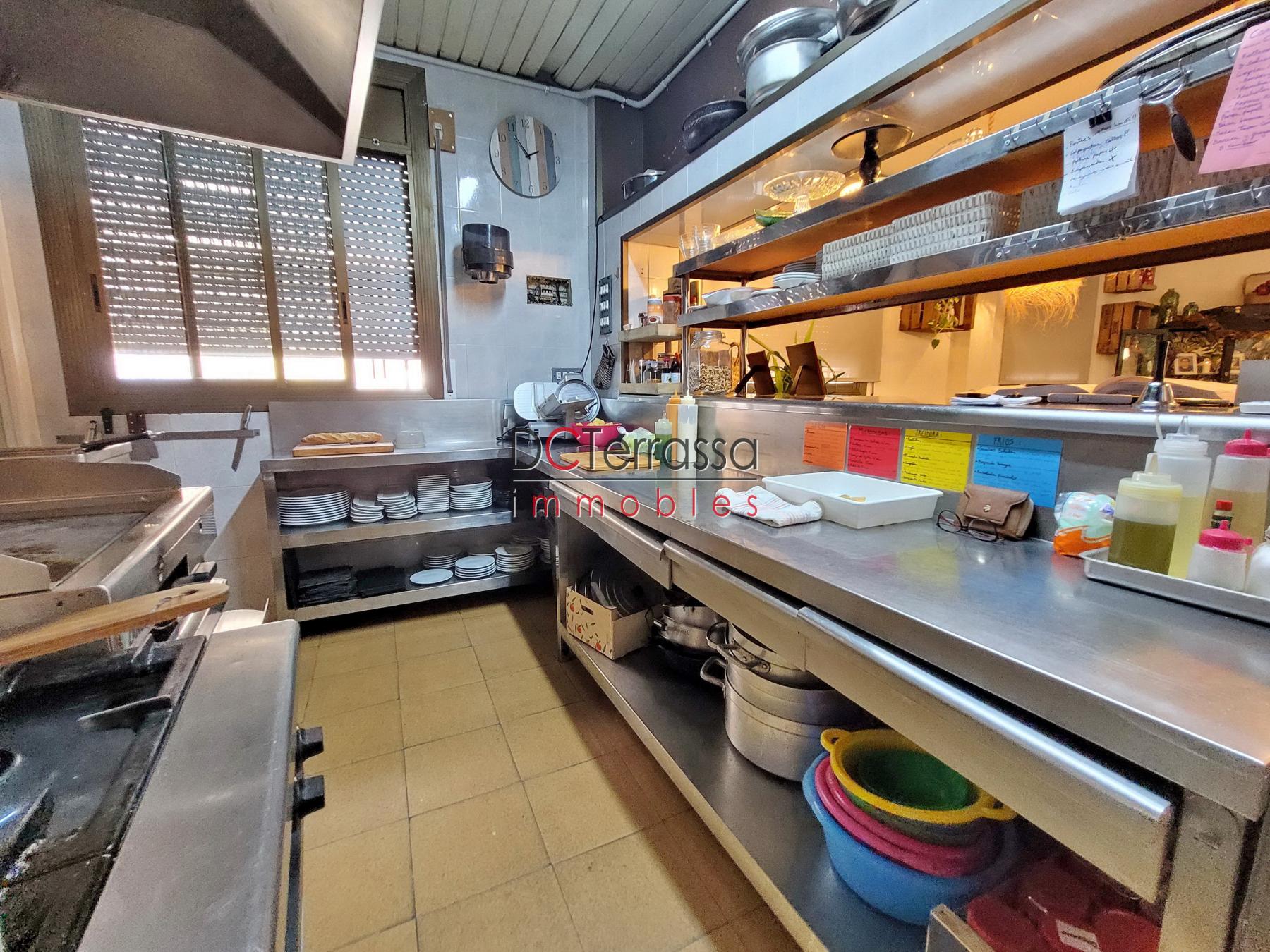 For share of premises in Terrassa