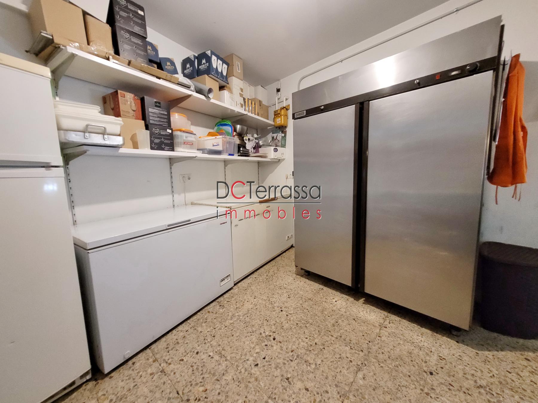 For share of premises in Terrassa