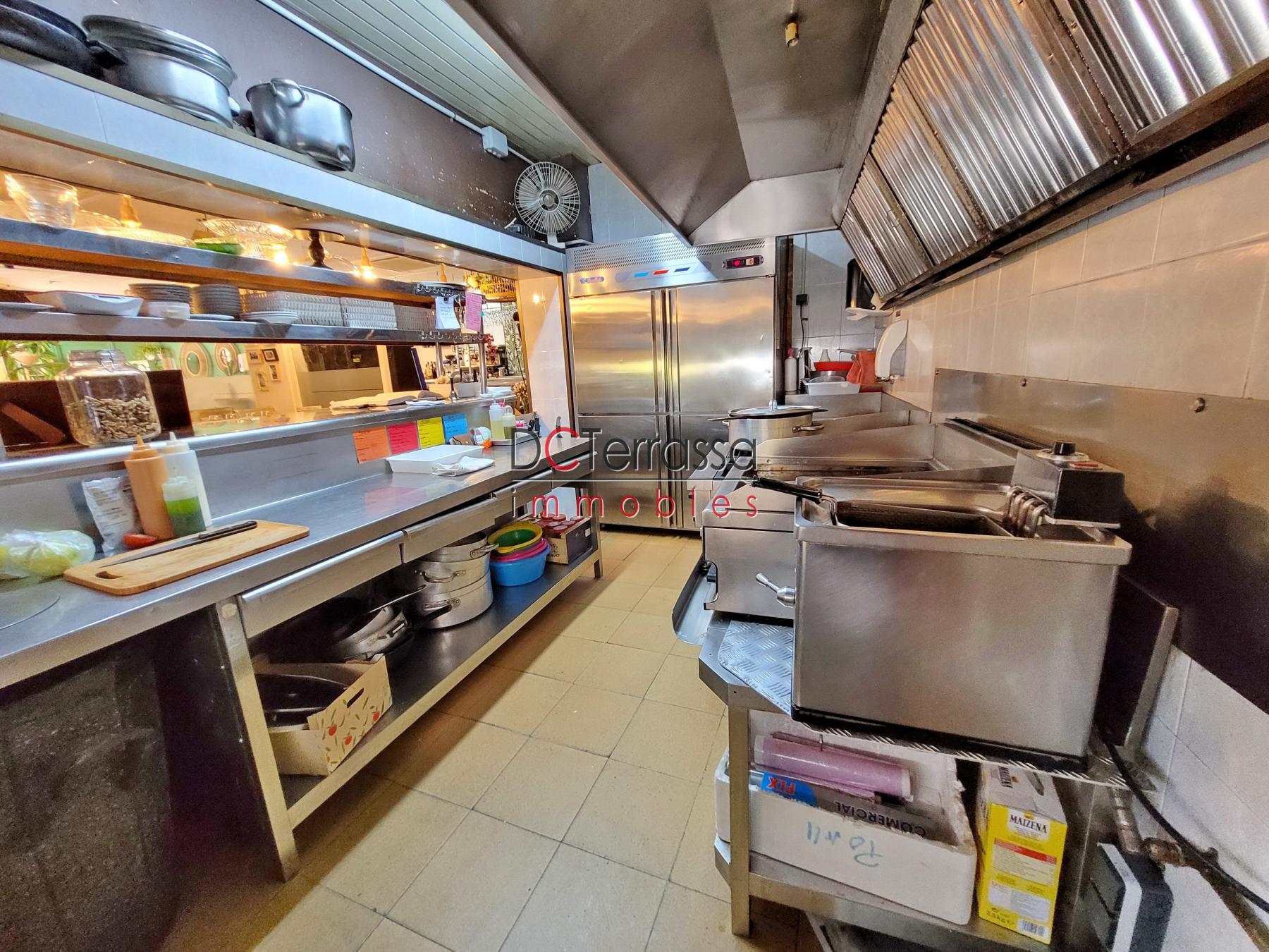 For share of premises in Terrassa