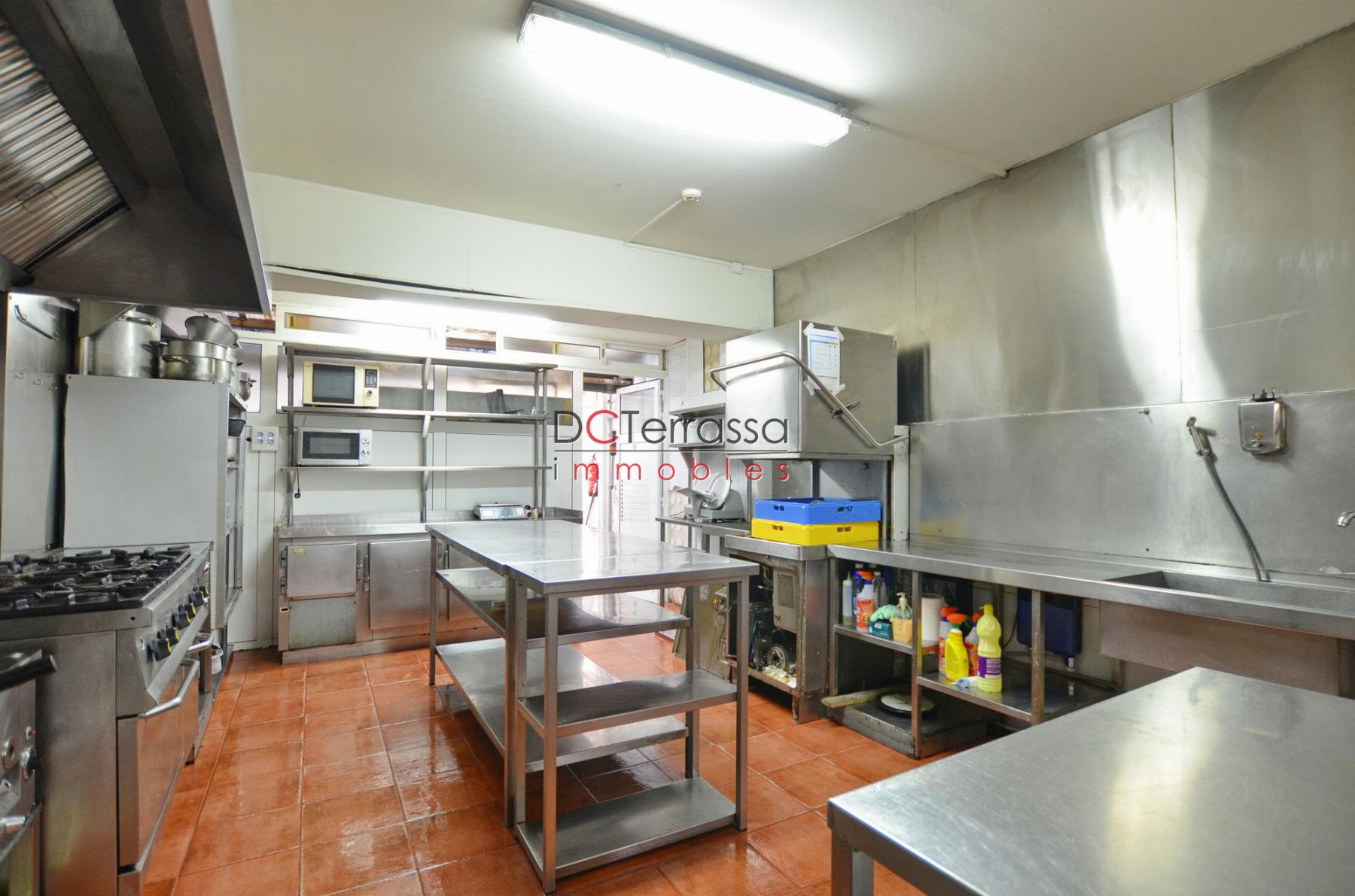 For share of commercial in Terrassa