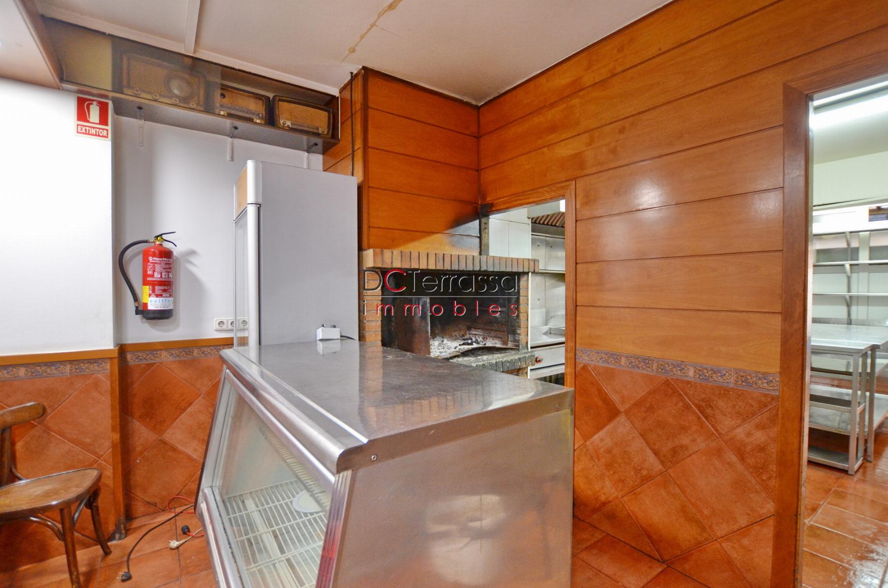 For share of commercial in Terrassa
