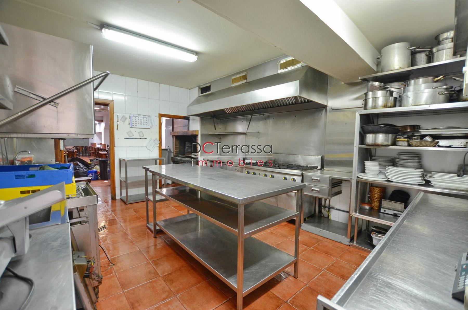 For share of commercial in Terrassa