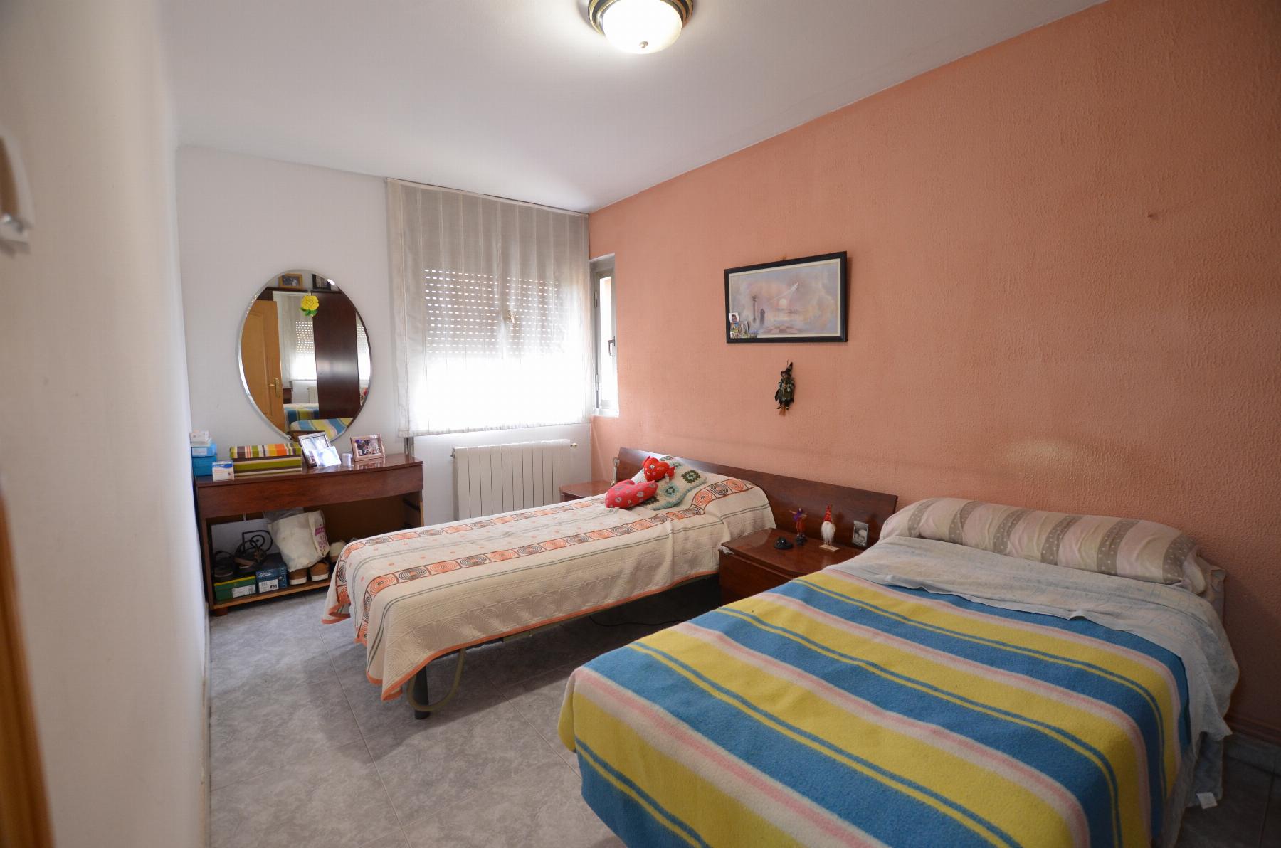 For sale of flat in Terrassa