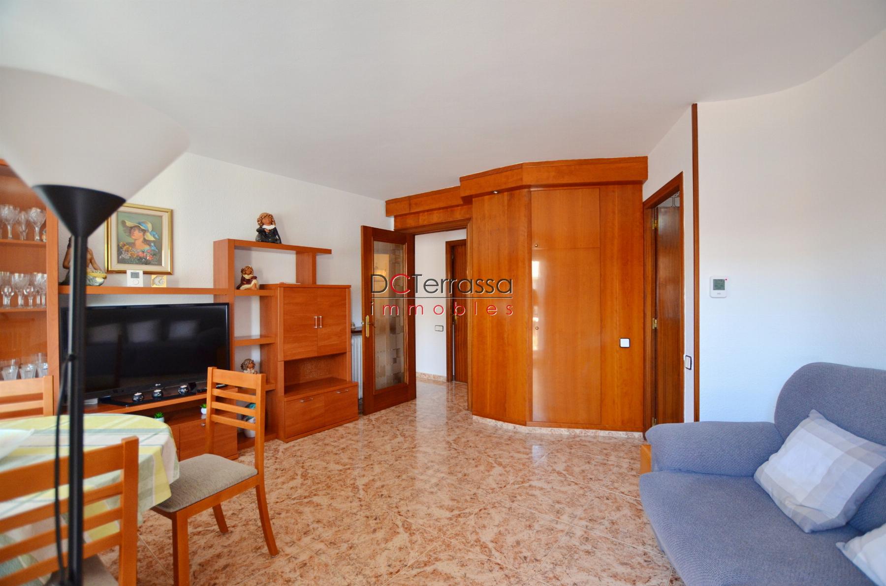 For sale of flat in Terrassa