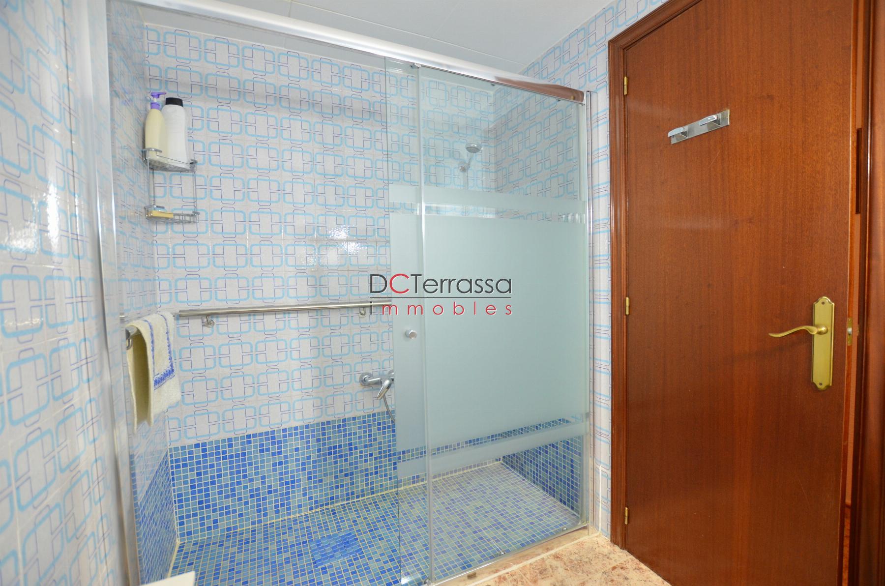For sale of flat in Terrassa
