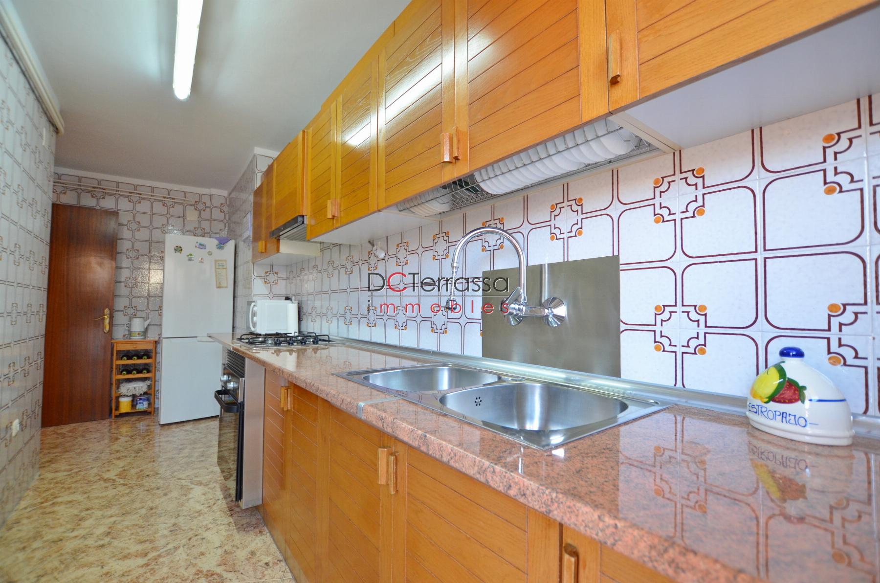 For sale of flat in Terrassa