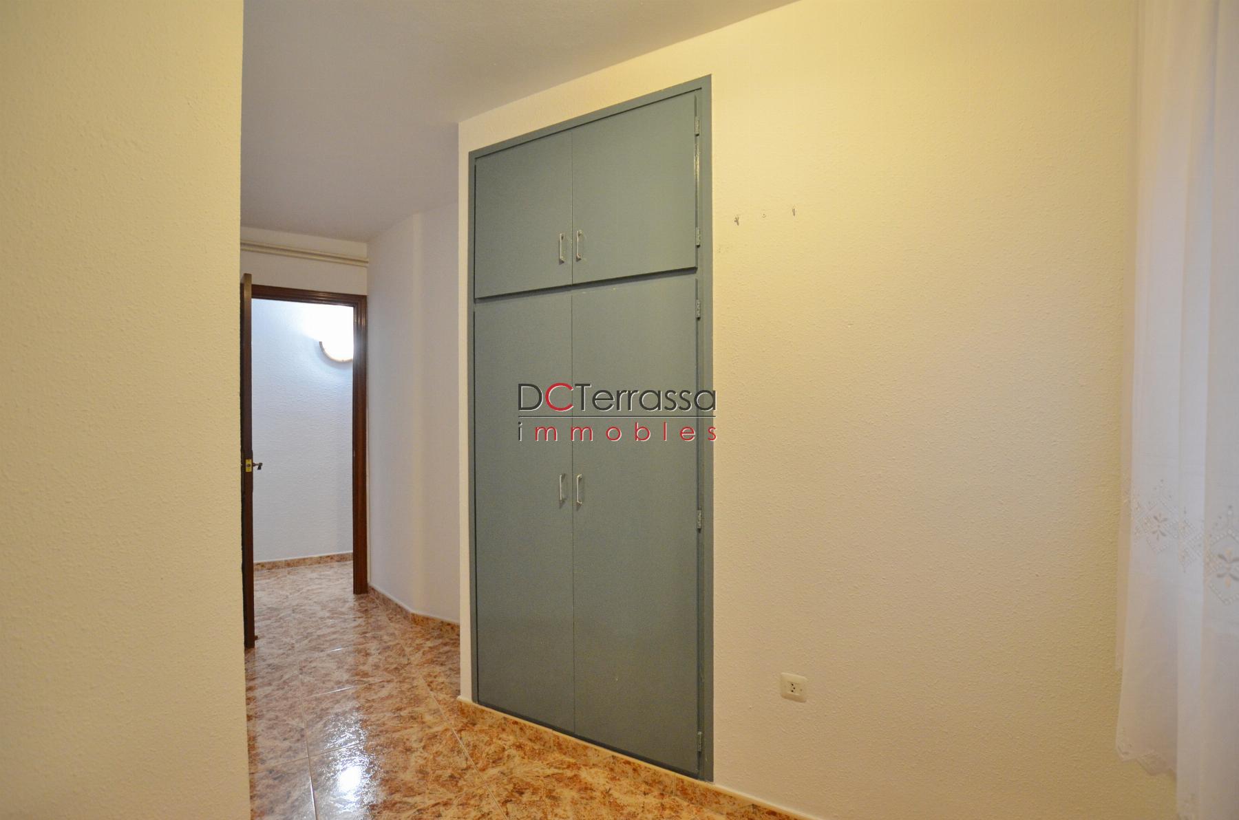 For sale of flat in Terrassa