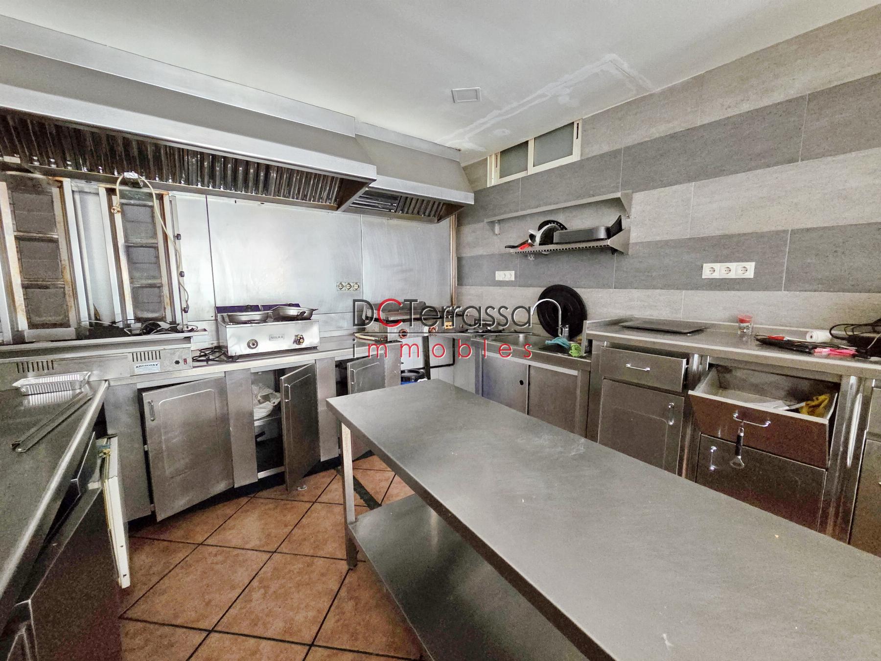 For share of commercial in Terrassa