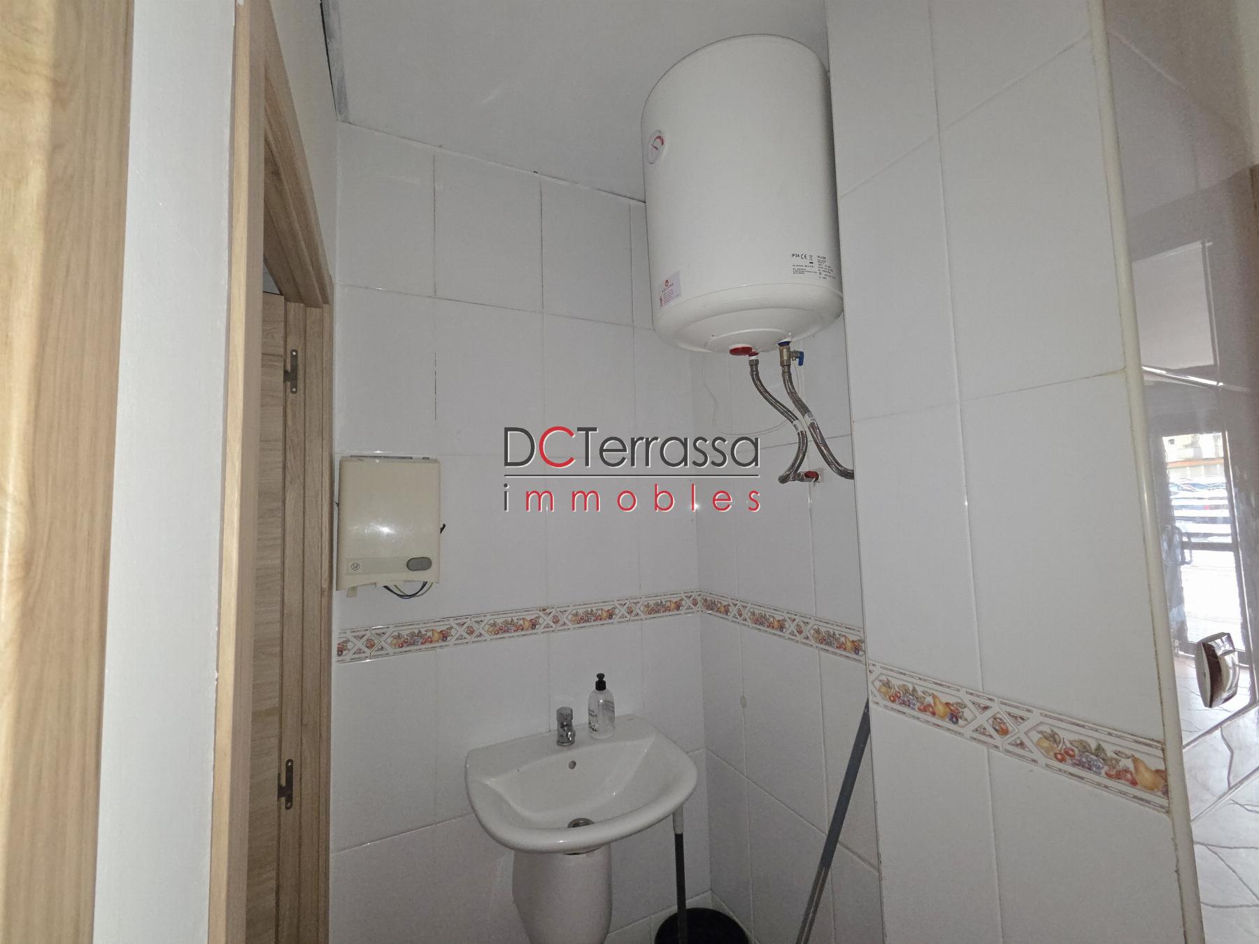 For share of commercial in Terrassa