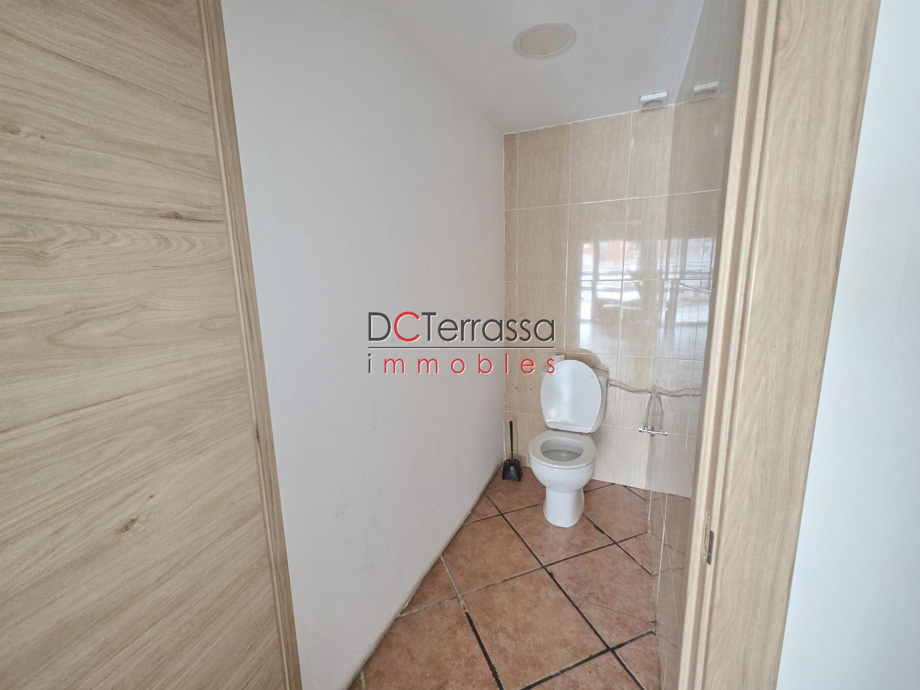 For share of commercial in Terrassa