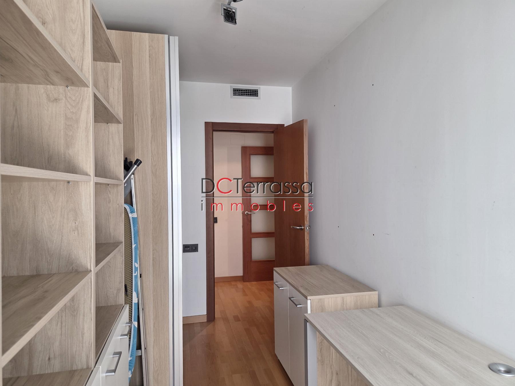 For rent of flat in Terrassa