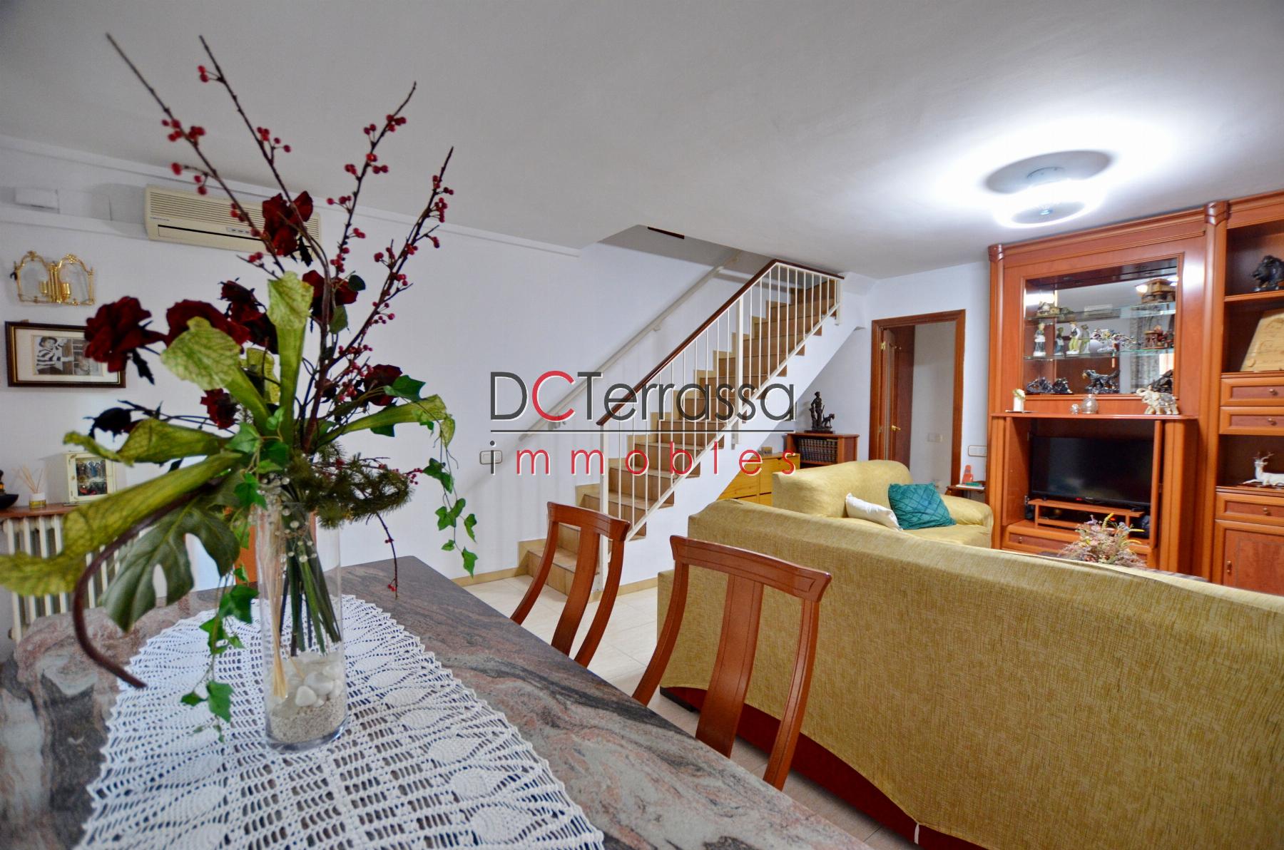 For sale of flat in Terrassa