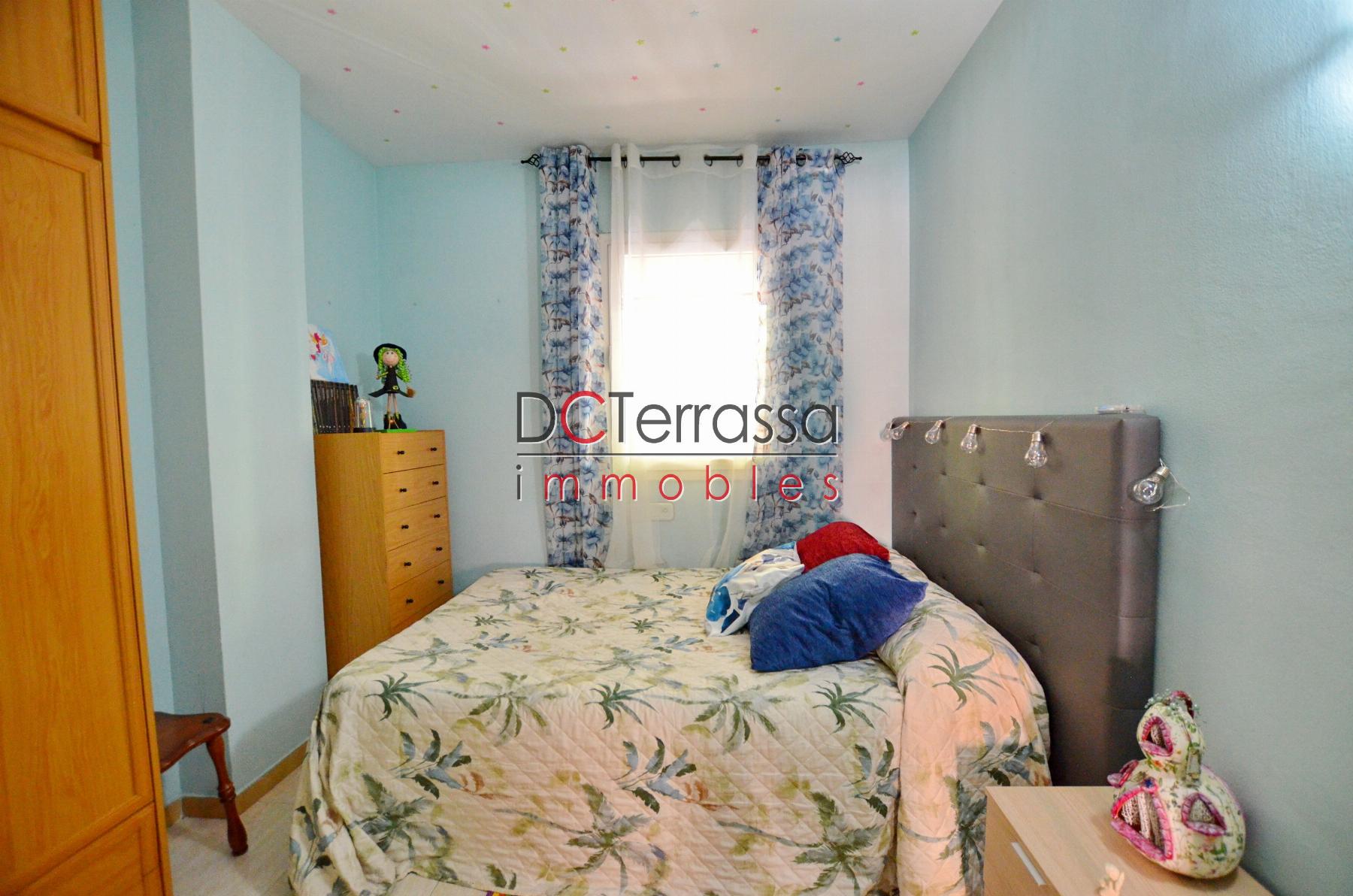 For sale of flat in Terrassa