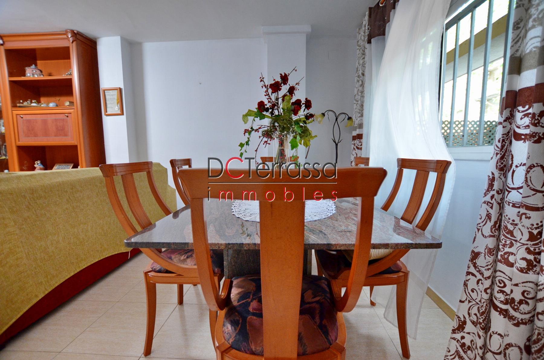 For sale of flat in Terrassa
