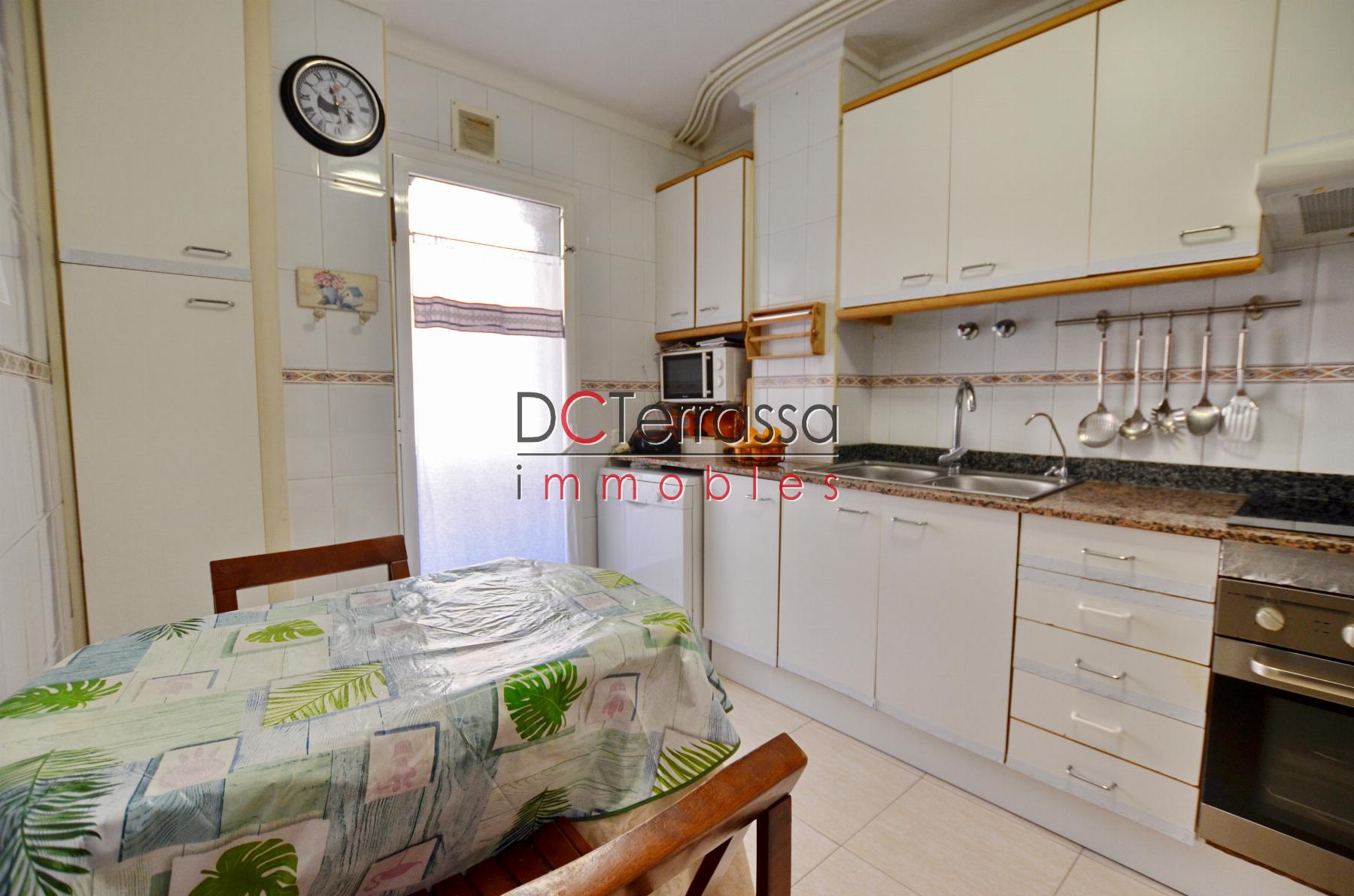 For sale of flat in Terrassa