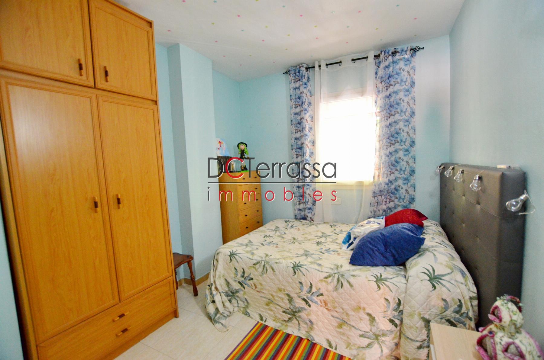 For sale of flat in Terrassa