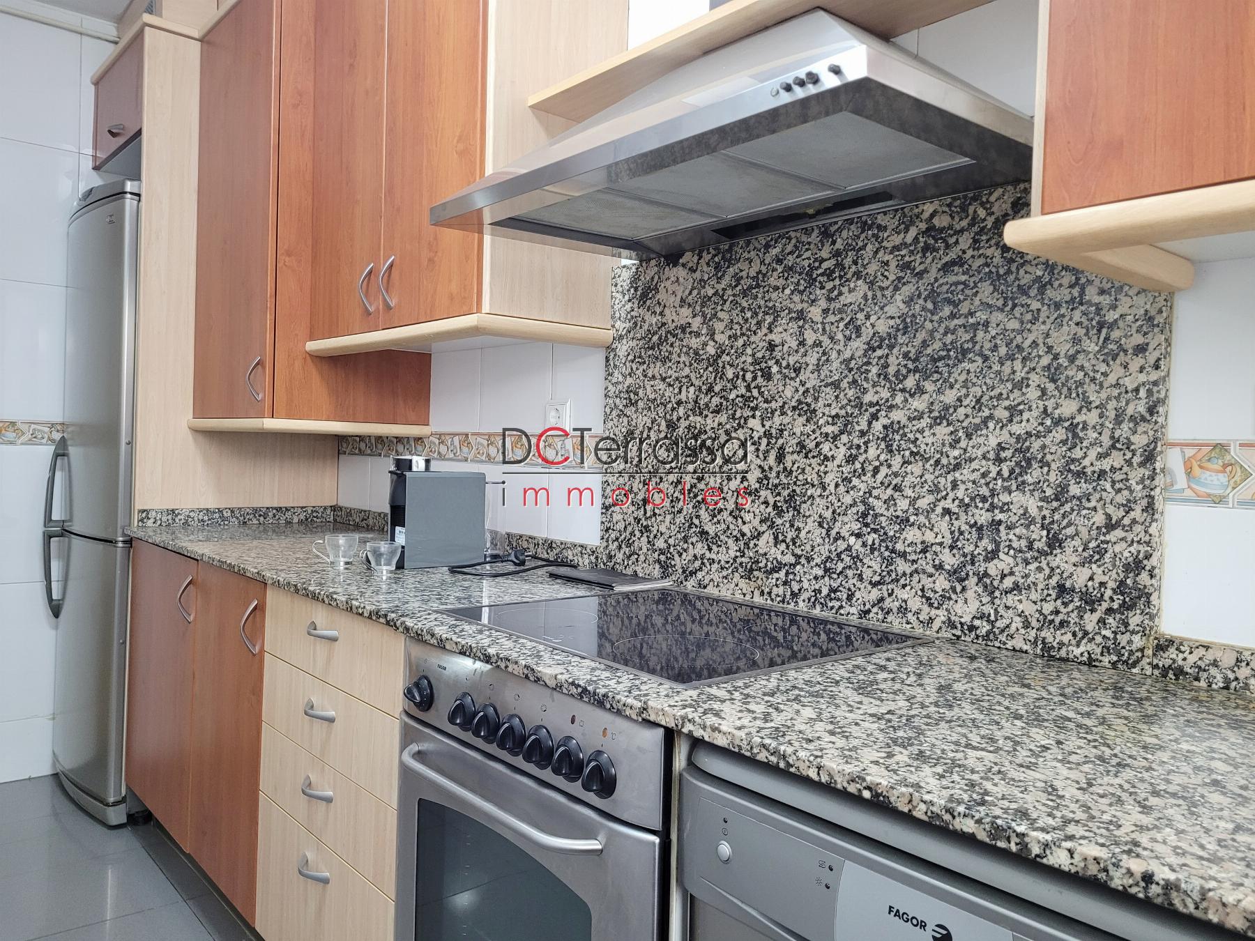 For sale of flat in Terrassa