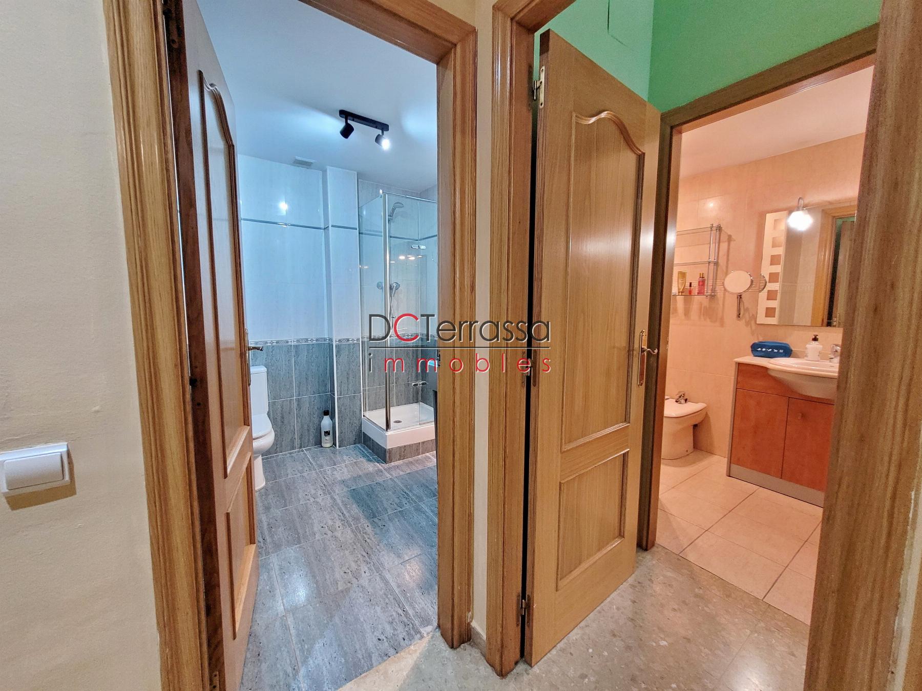 For sale of flat in Terrassa