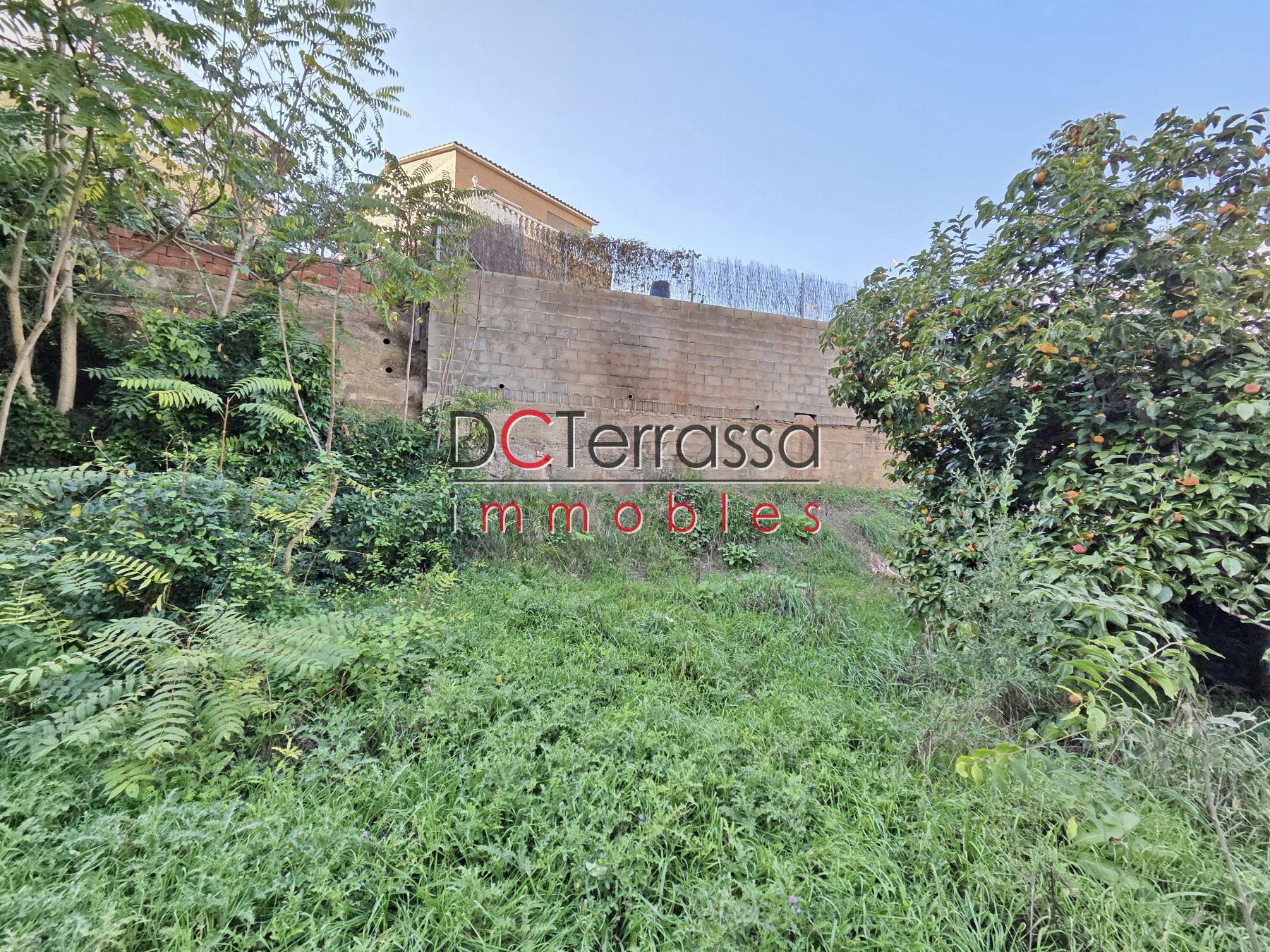 Venta de terreno en Vacarisses