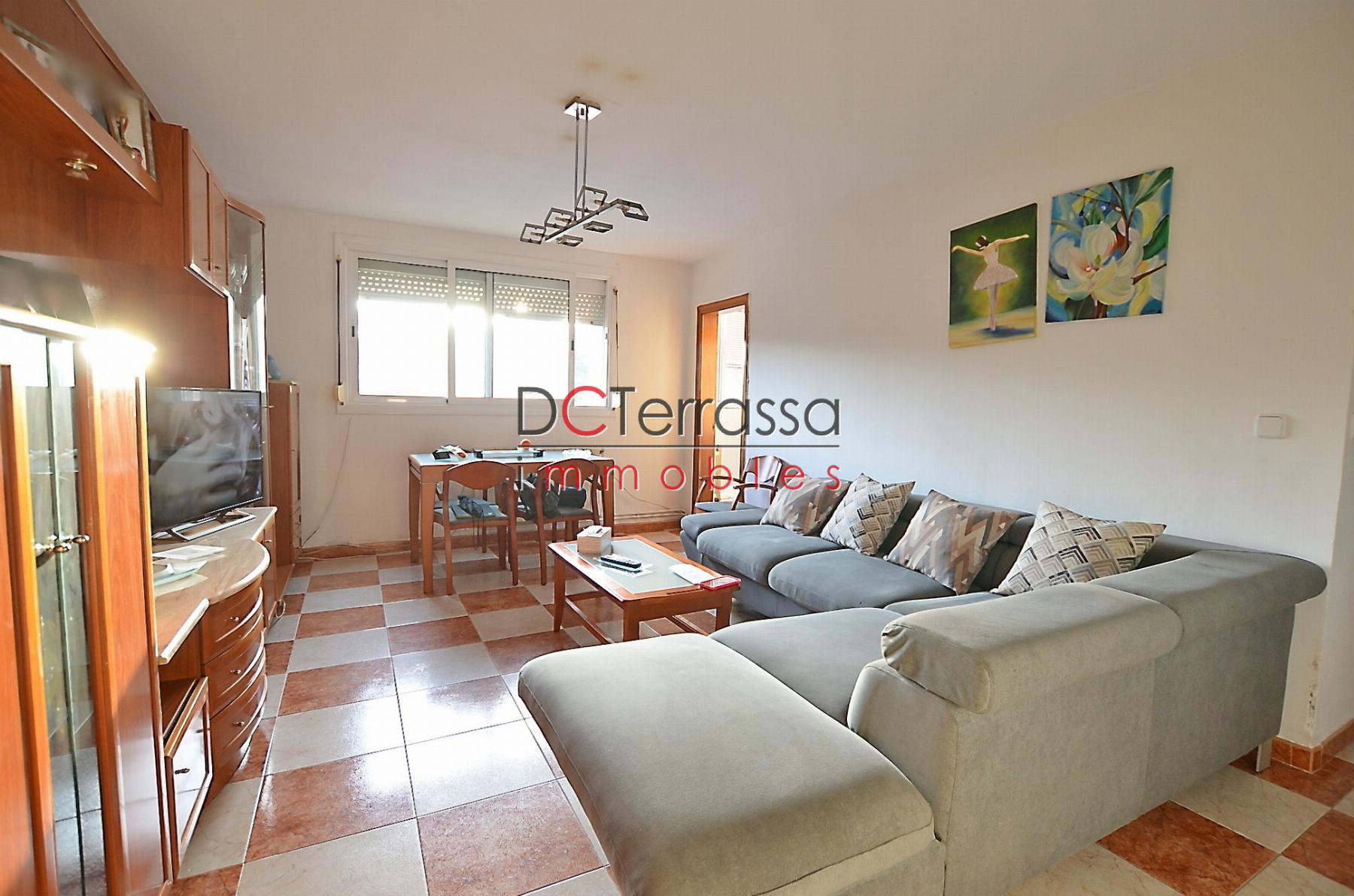 Venta de piso en Badia del Vallès