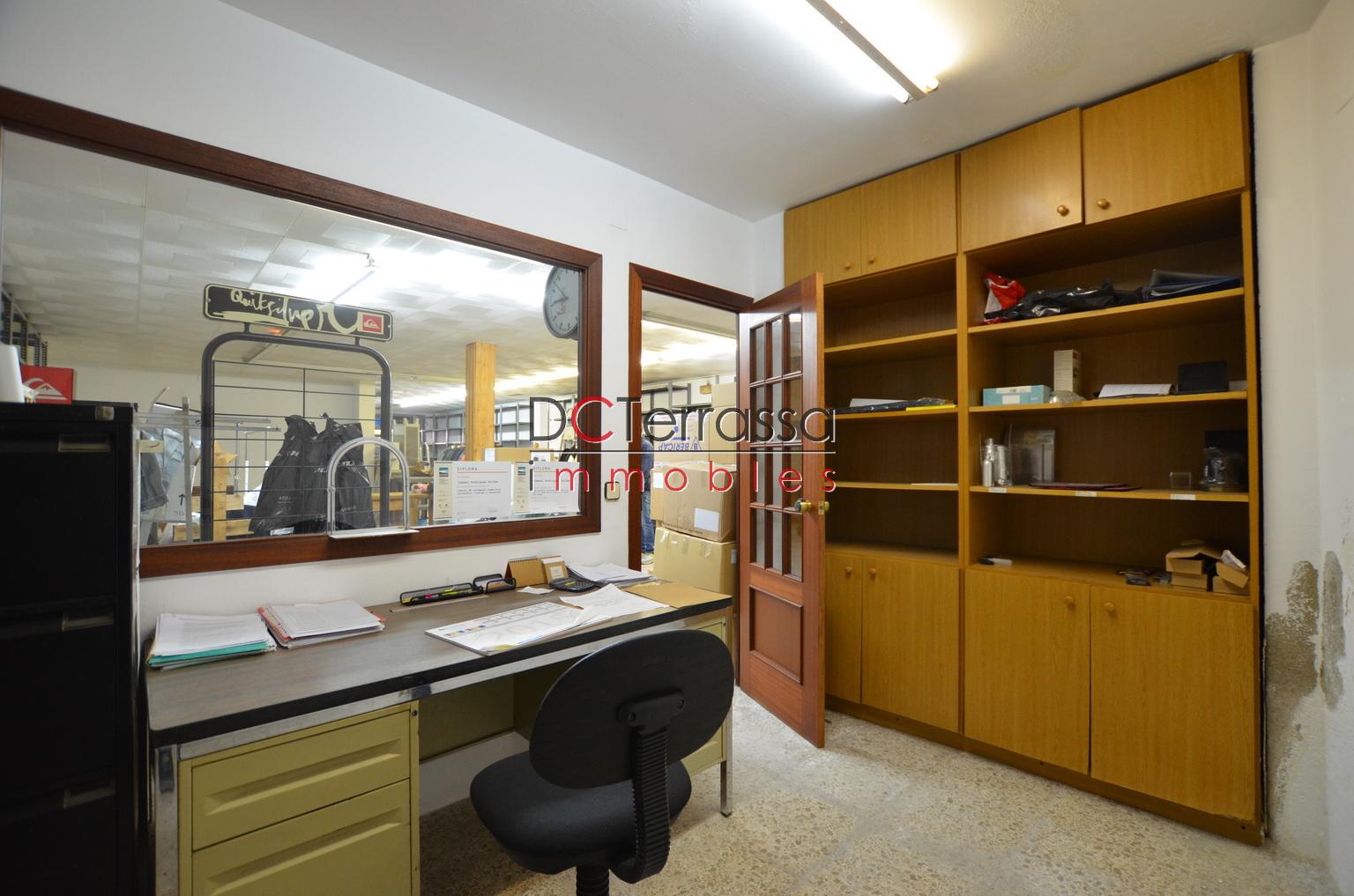 Venta de local en Terrassa