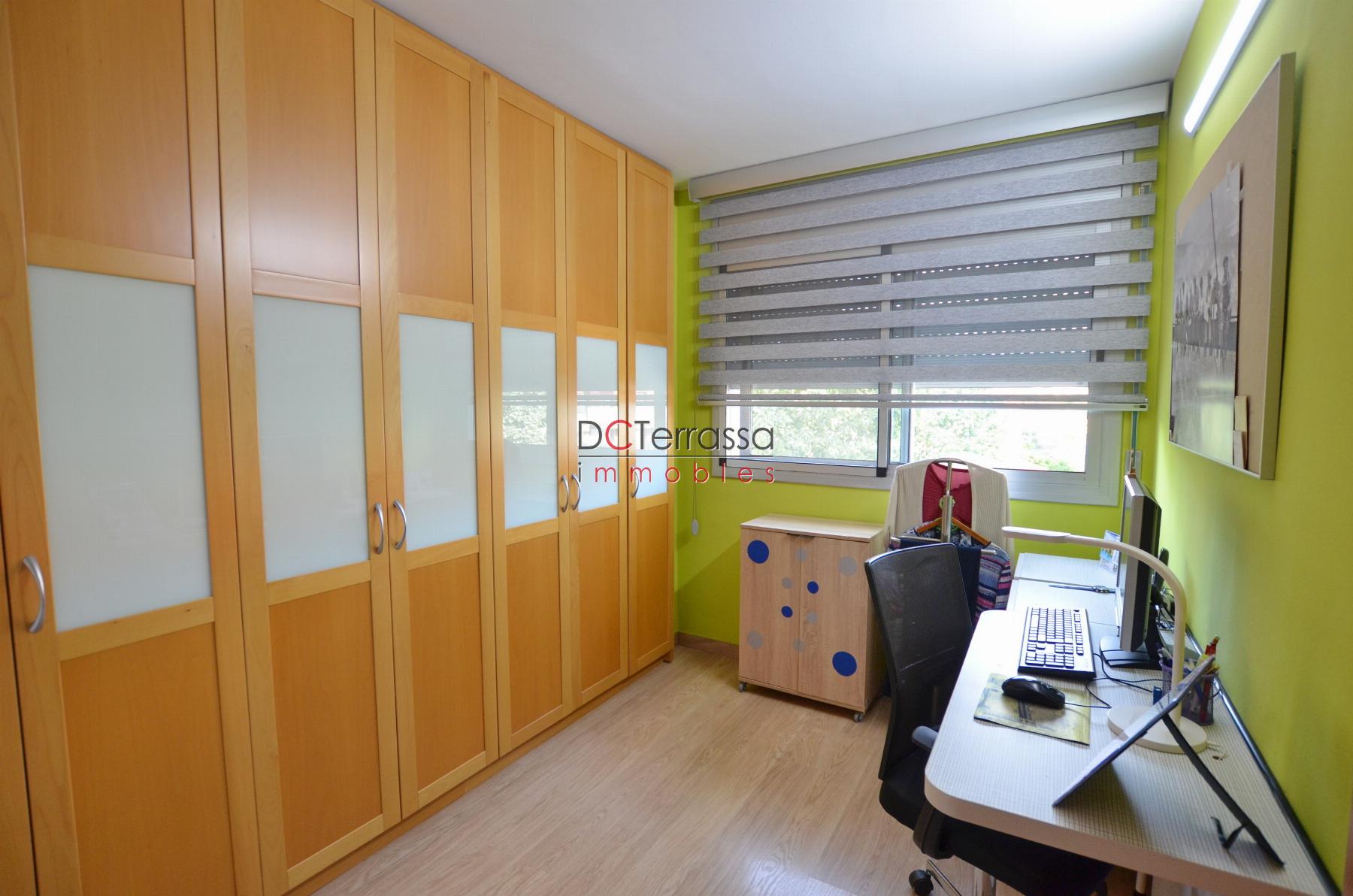 Venta de piso en Rubí