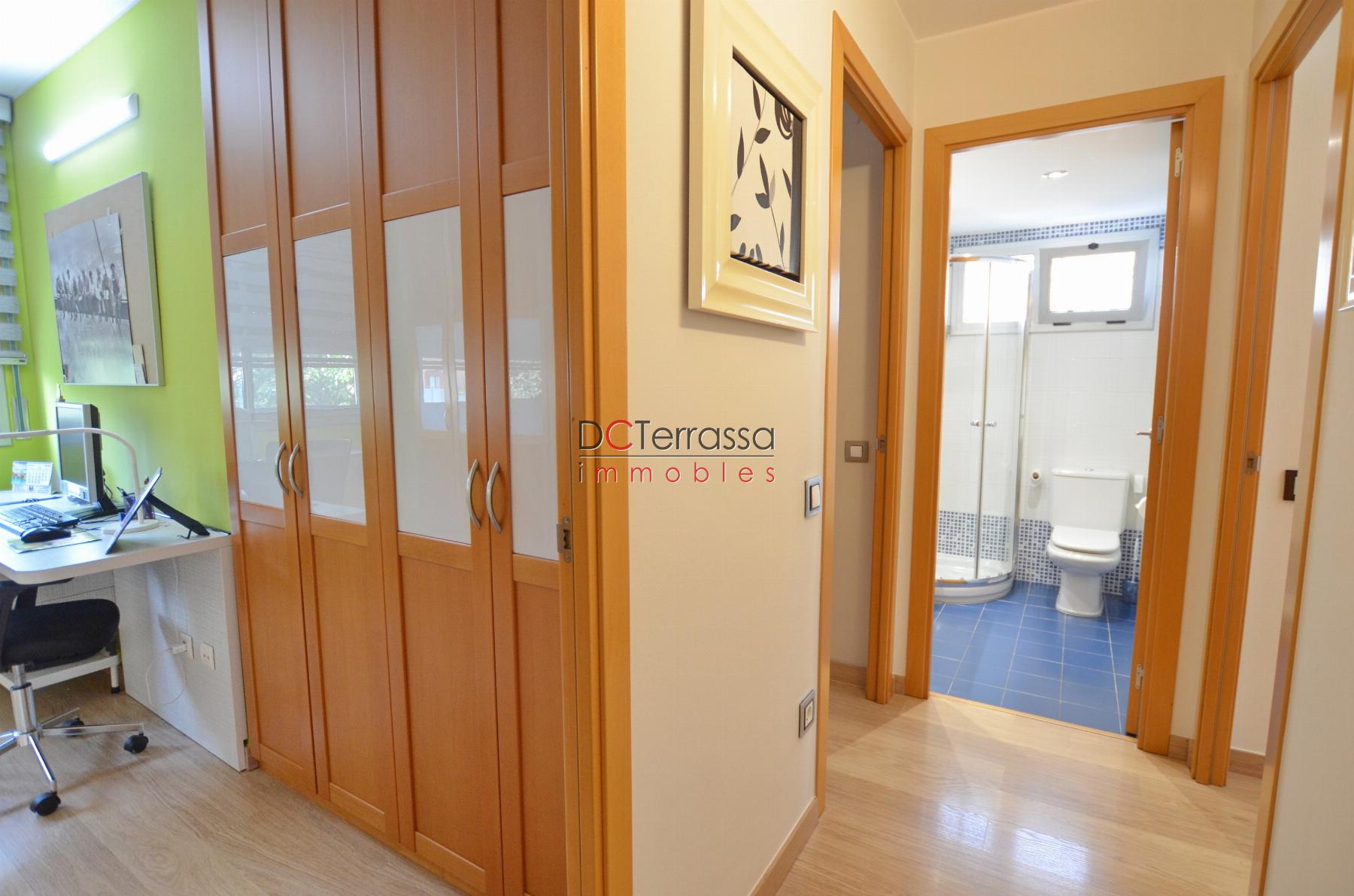 Venta de piso en Rubí