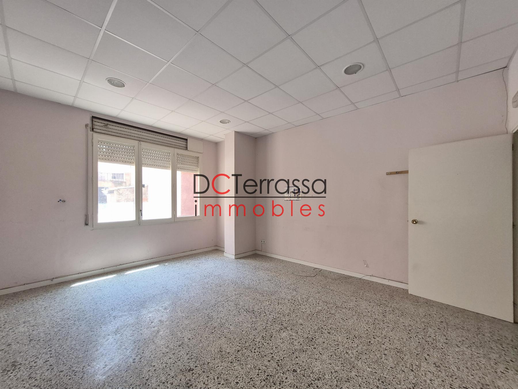 Venta de local en Terrassa