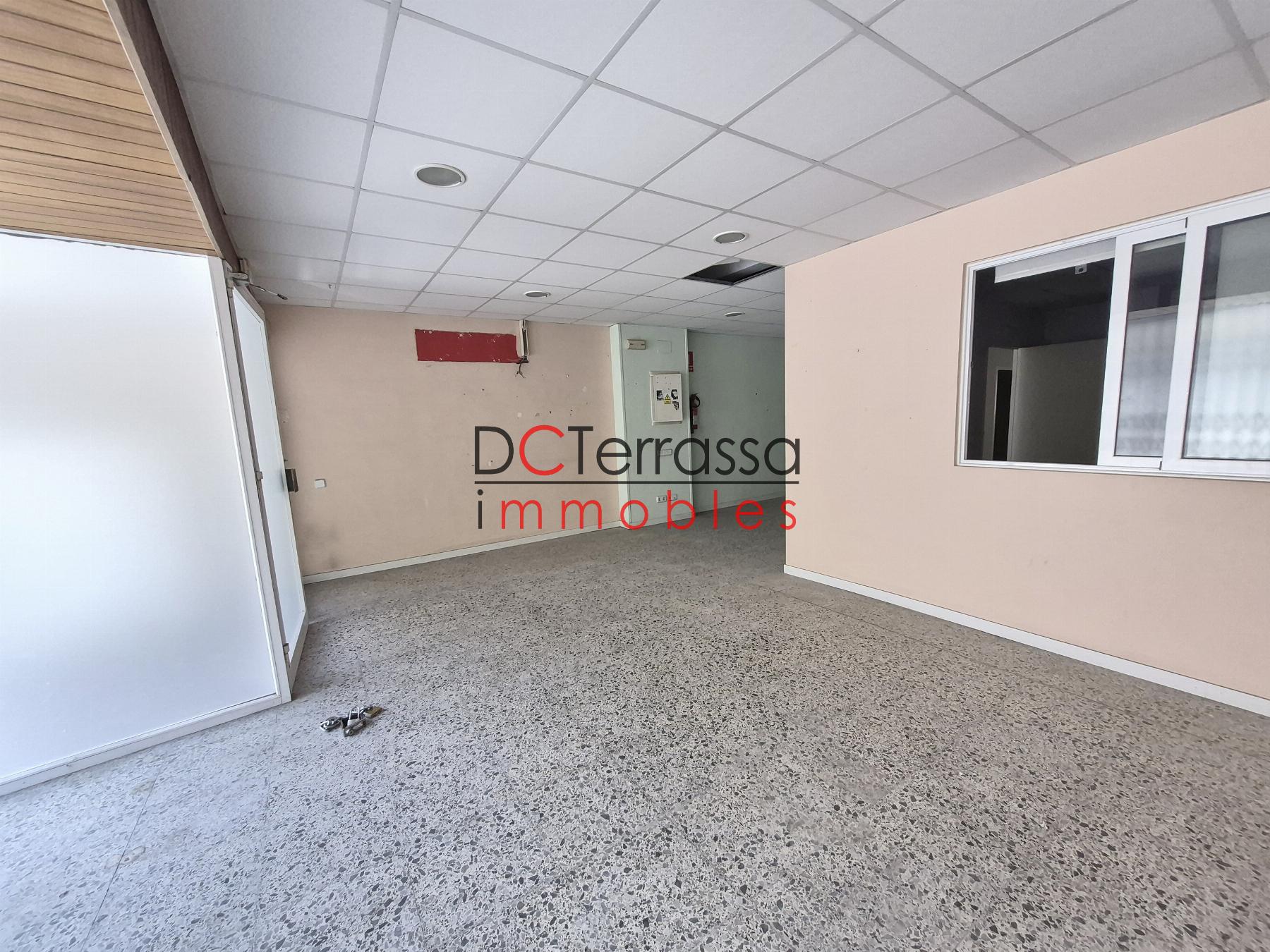 Venta de local en Terrassa