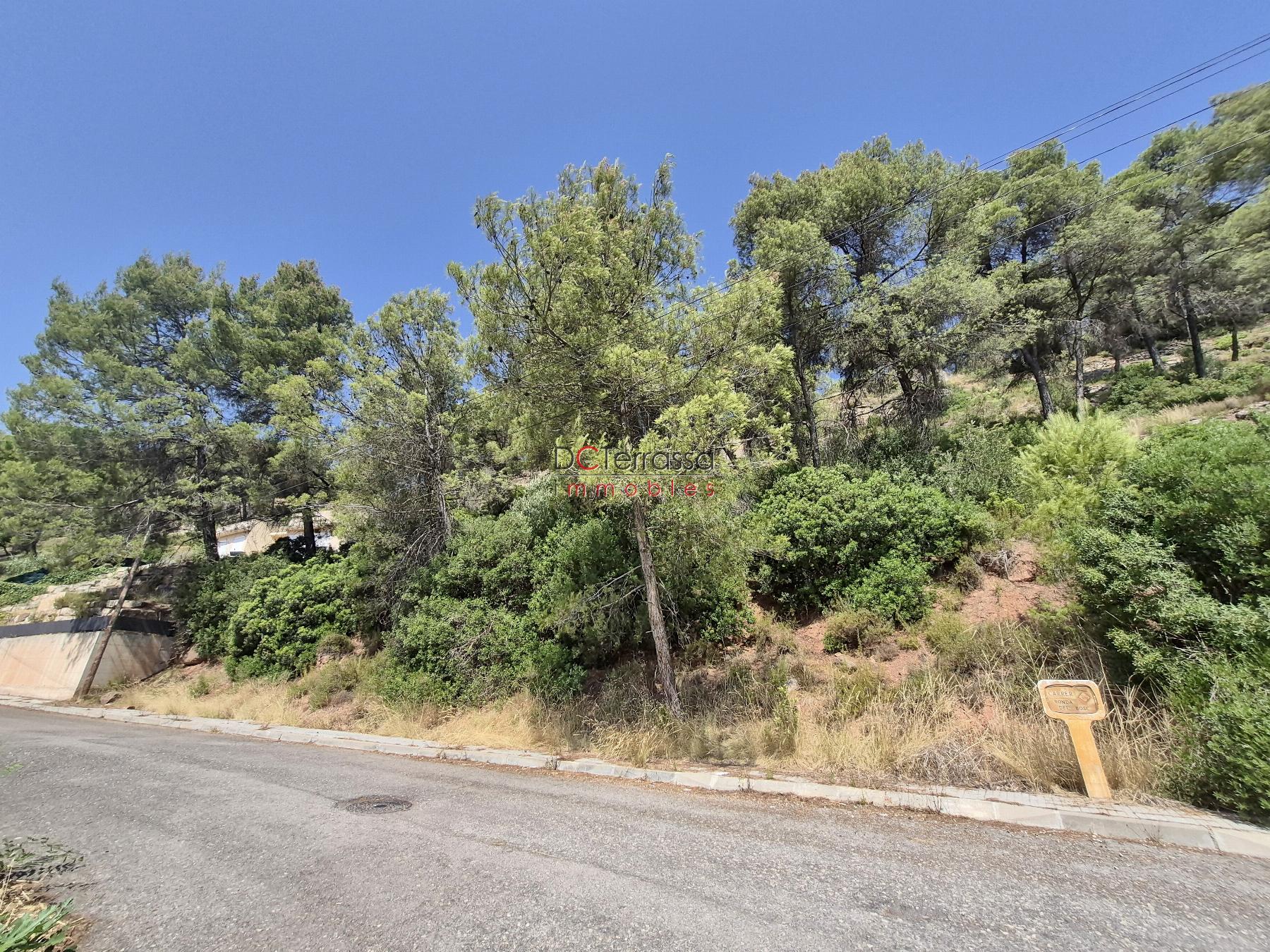 Venta de terreno en Rellinars