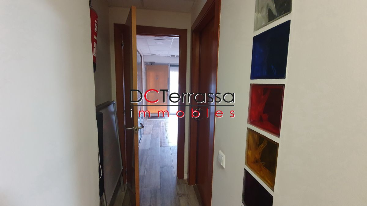 Venda de local comercial a Viladecavalls