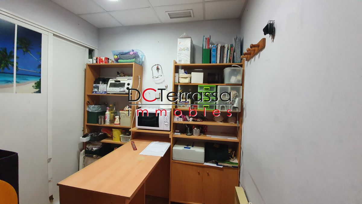 Venda de local comercial a Viladecavalls