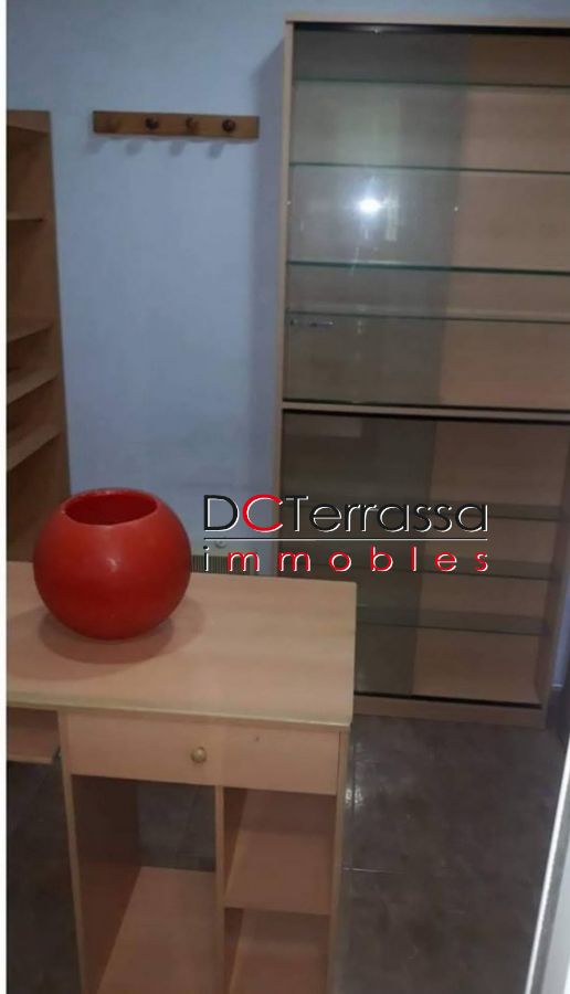 Venda de local comercial a Viladecavalls