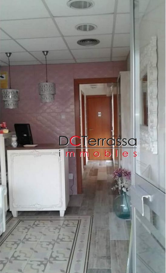 Venda de local comercial a Viladecavalls